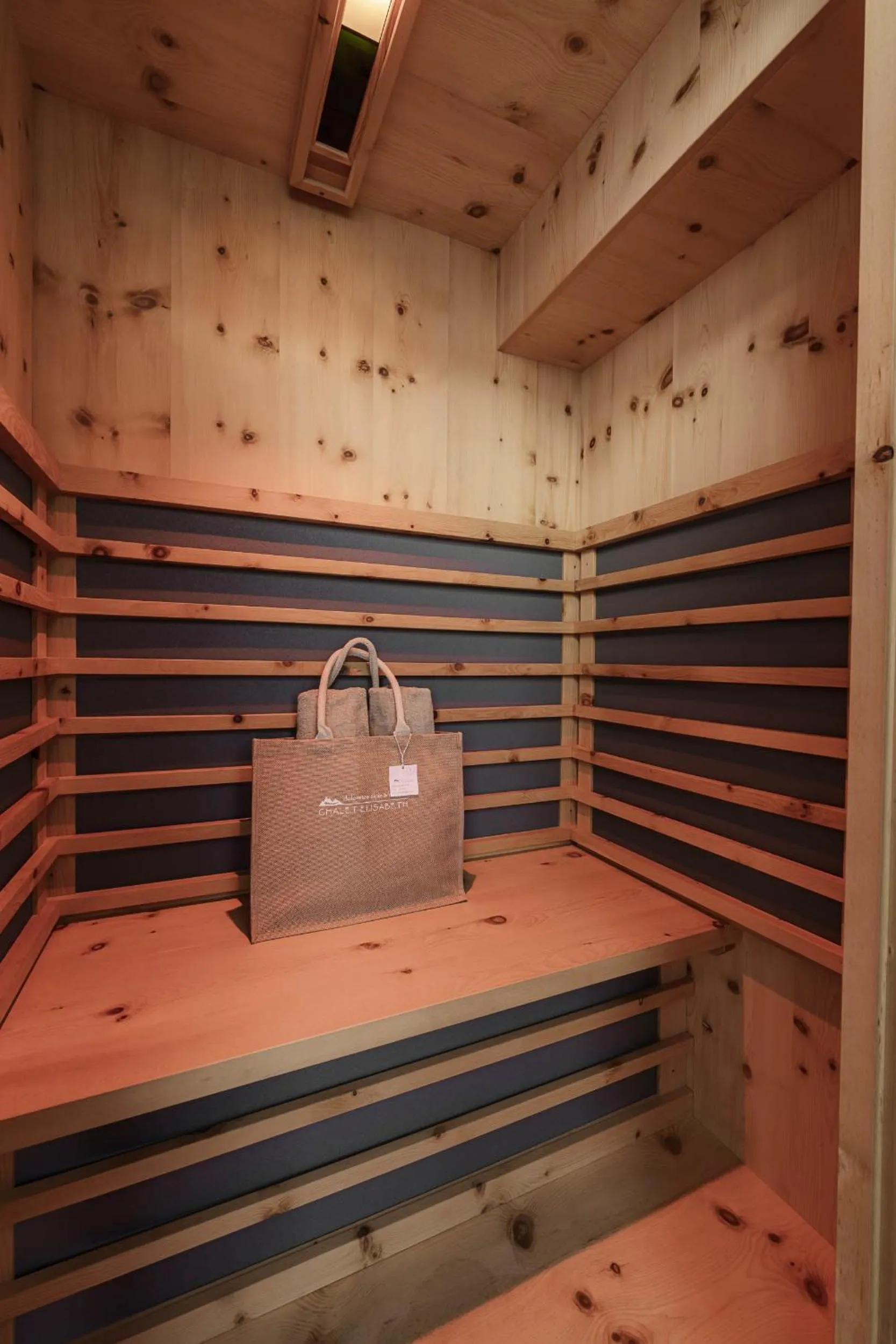 Sauna in Chalet Elisabeth dolomites alpin & charme
