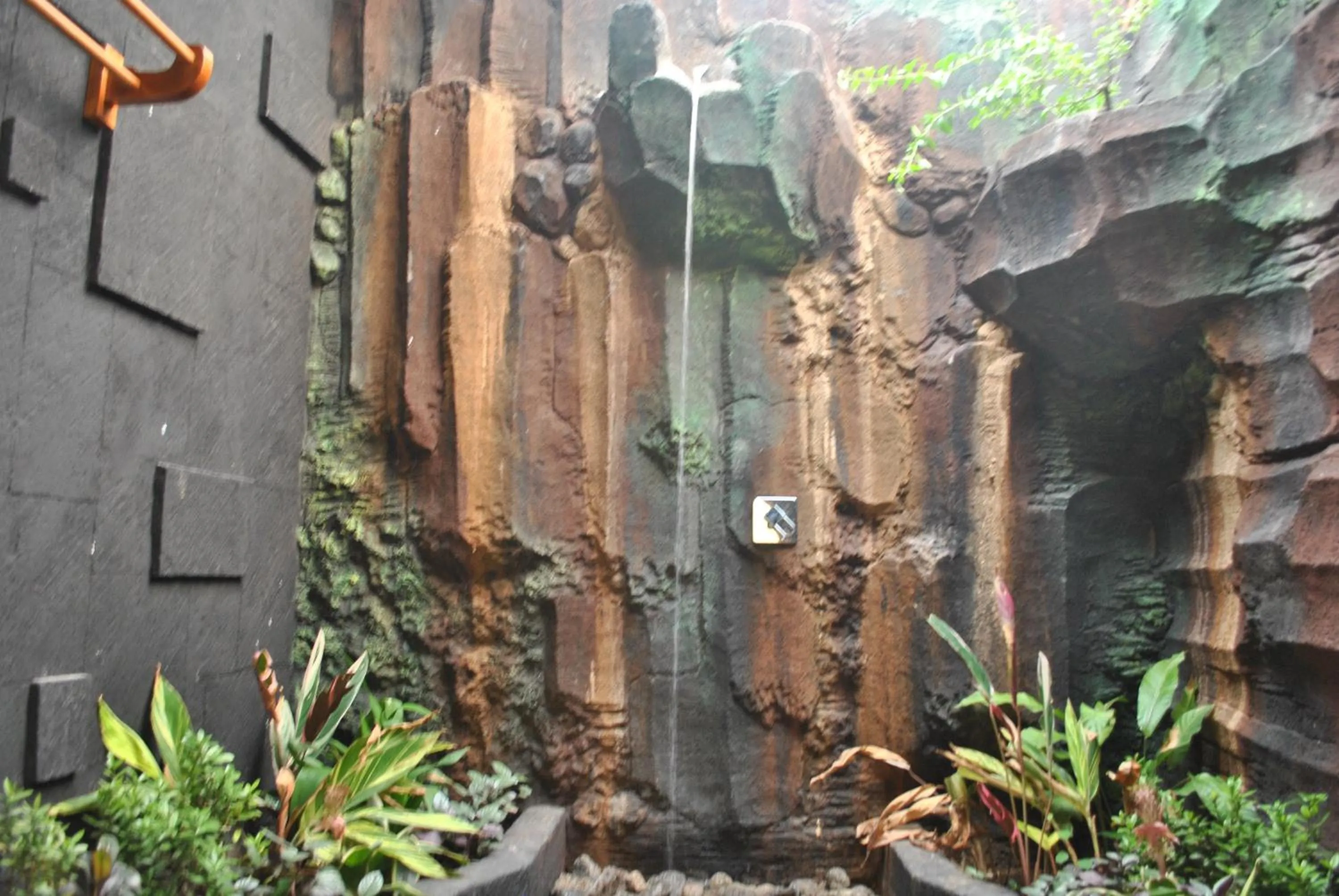 Bathroom in Trijaya Guest House Pemuteran