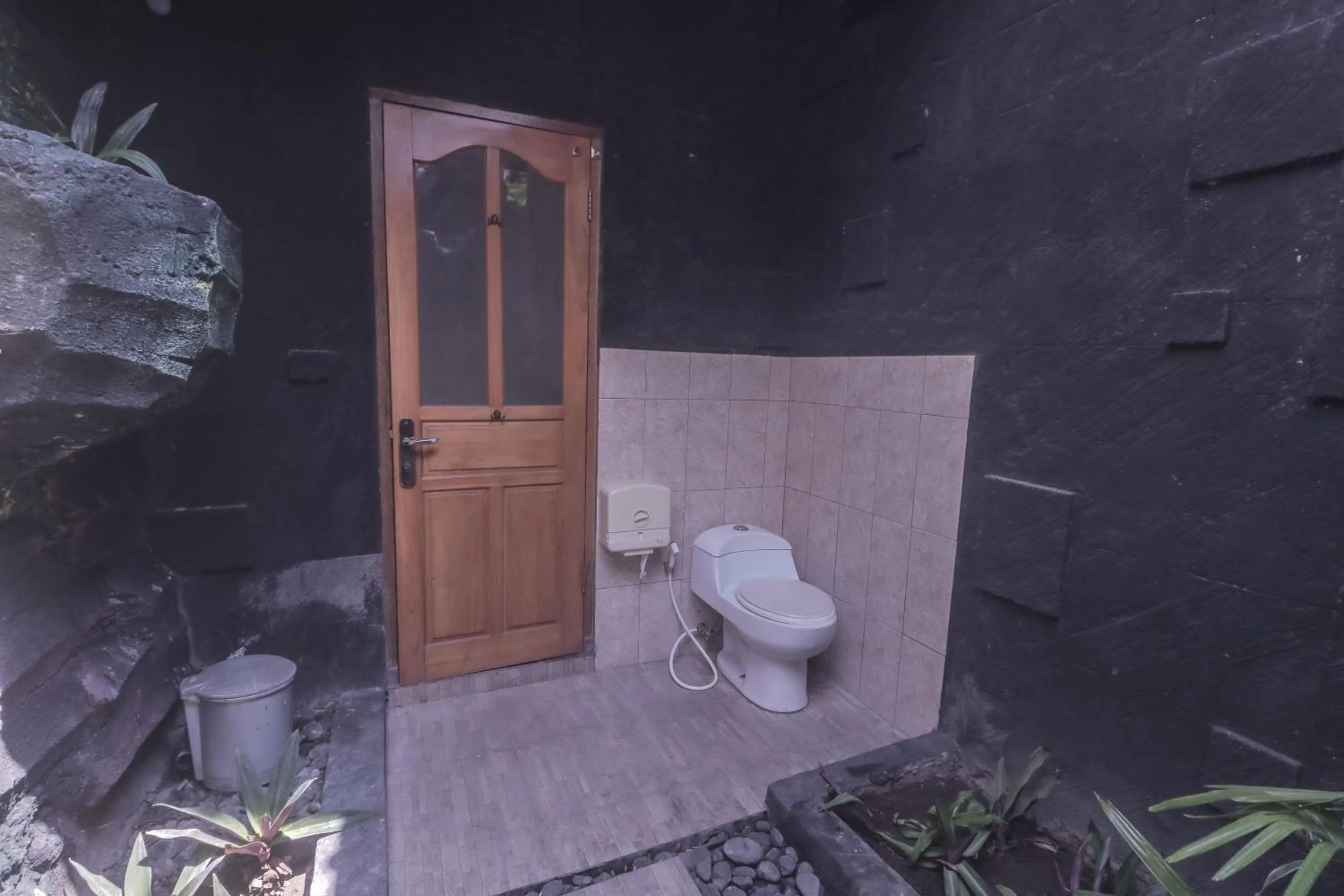 Bathroom in Trijaya Guest House Pemuteran