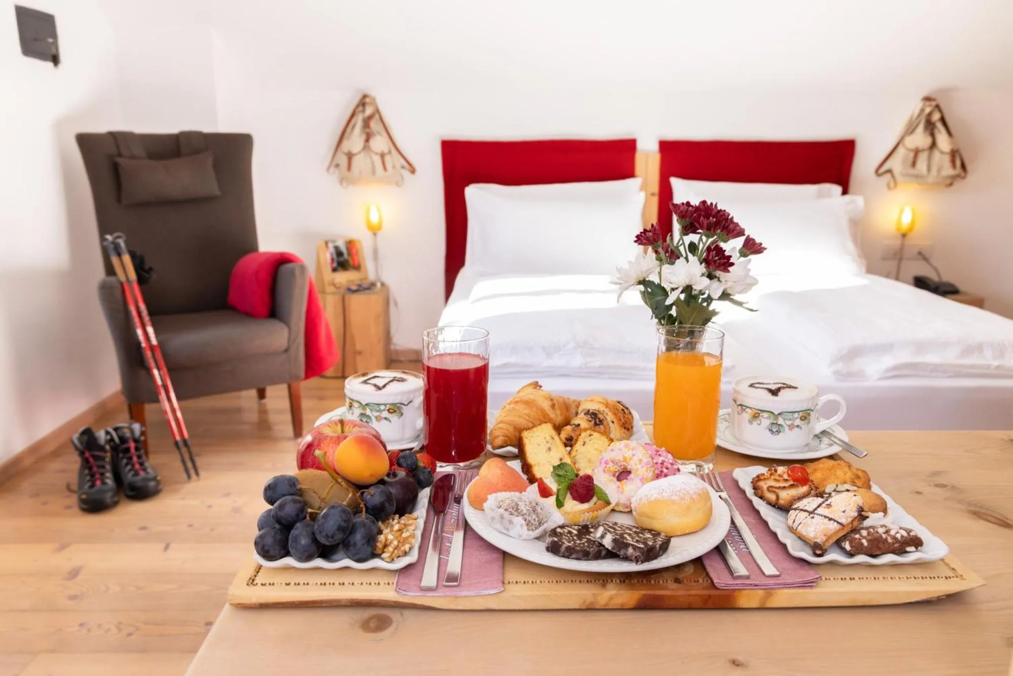 Breakfast, Bed in Small & Lovely Hotel Zaluna