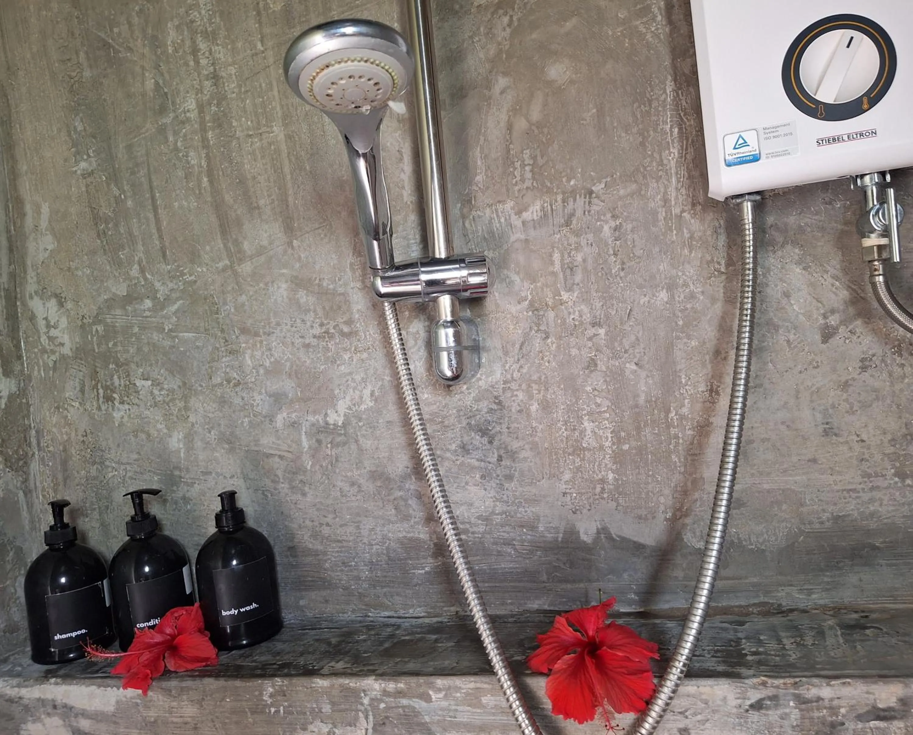 Bathroom in Bamboo Surf Beach