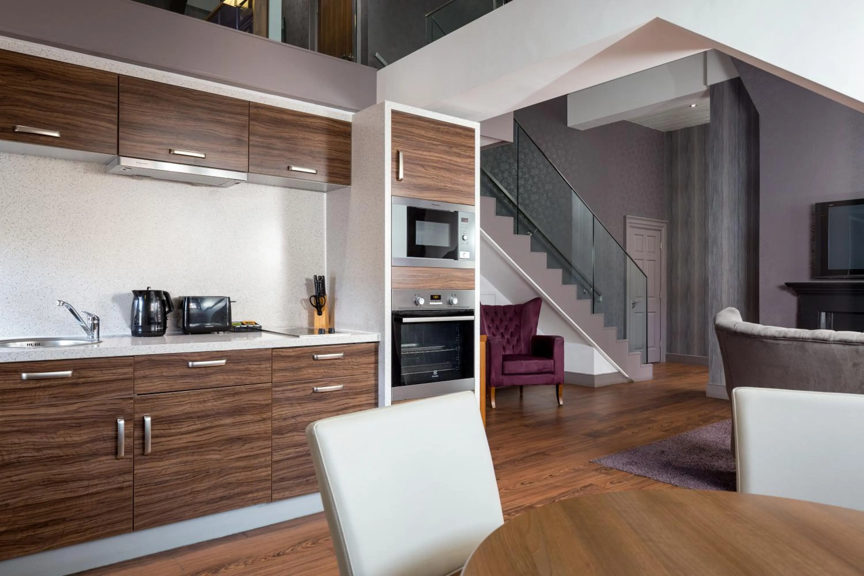 Kitchen or kitchenette in Roomzzz Newcastle City