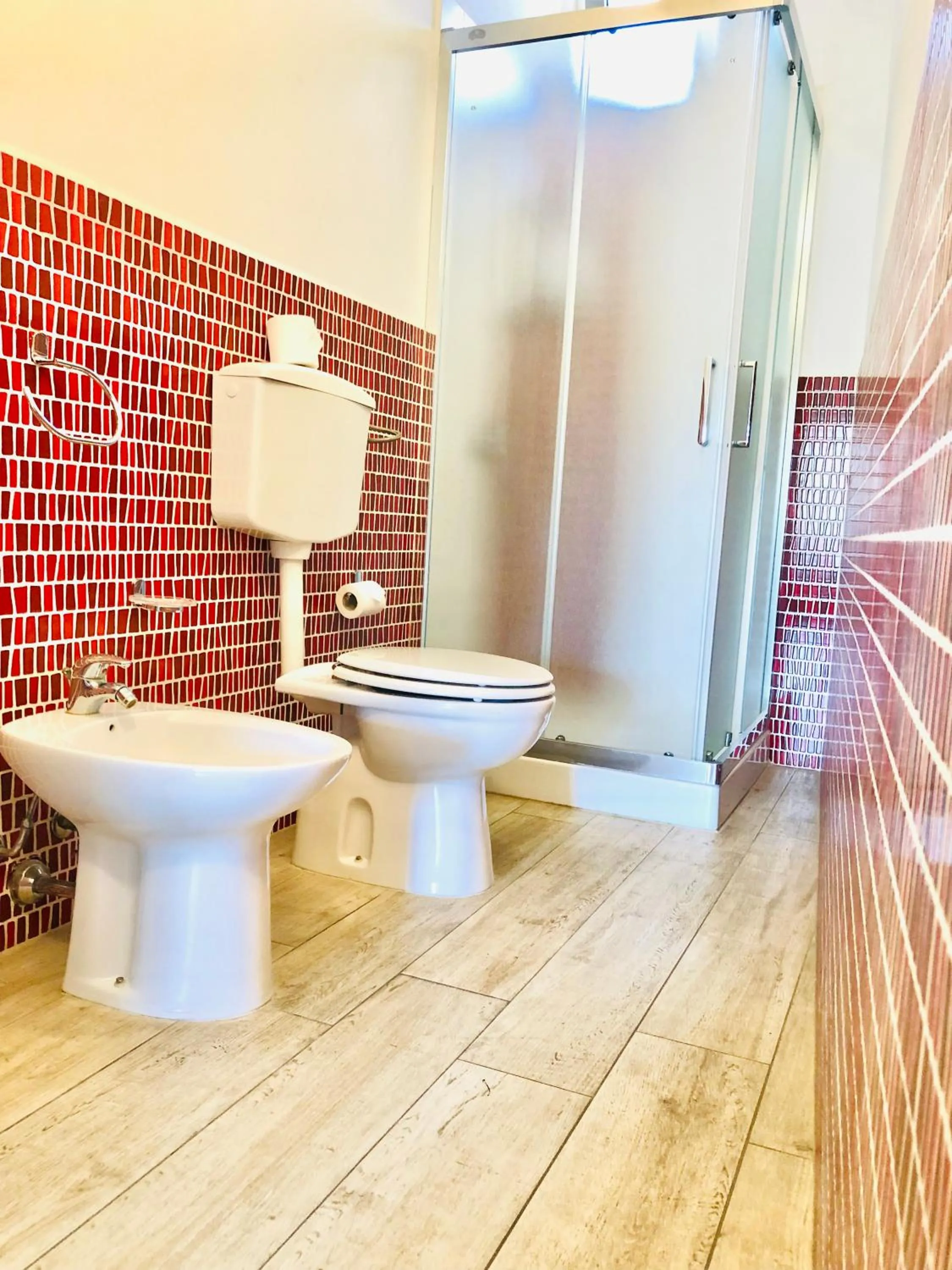 Shower in La Madonnina