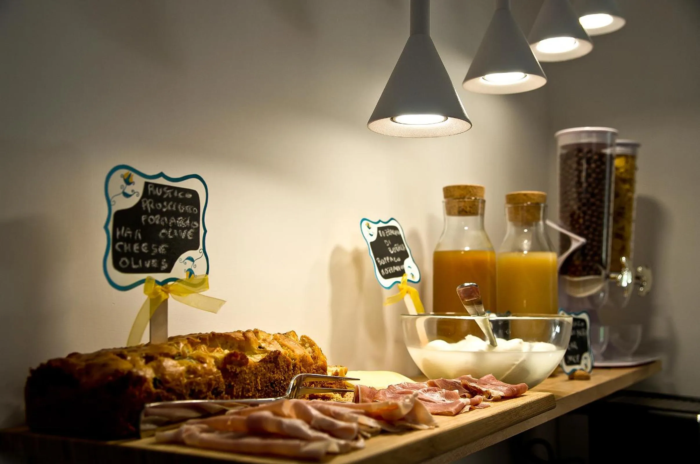 Communal kitchen in B&B Vietri 360