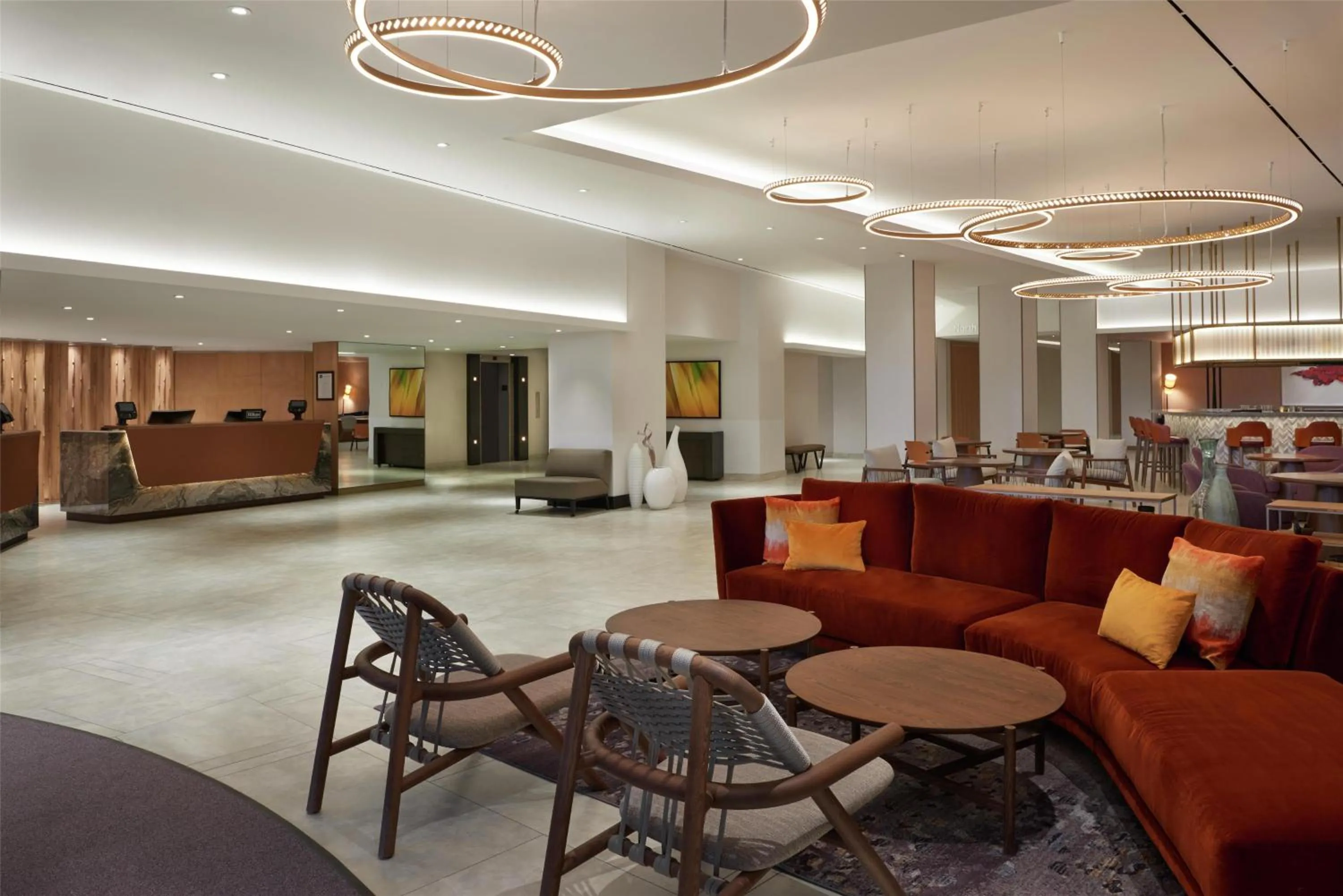 Lobby or reception in Hilton Toronto Airport Hotel & Suites