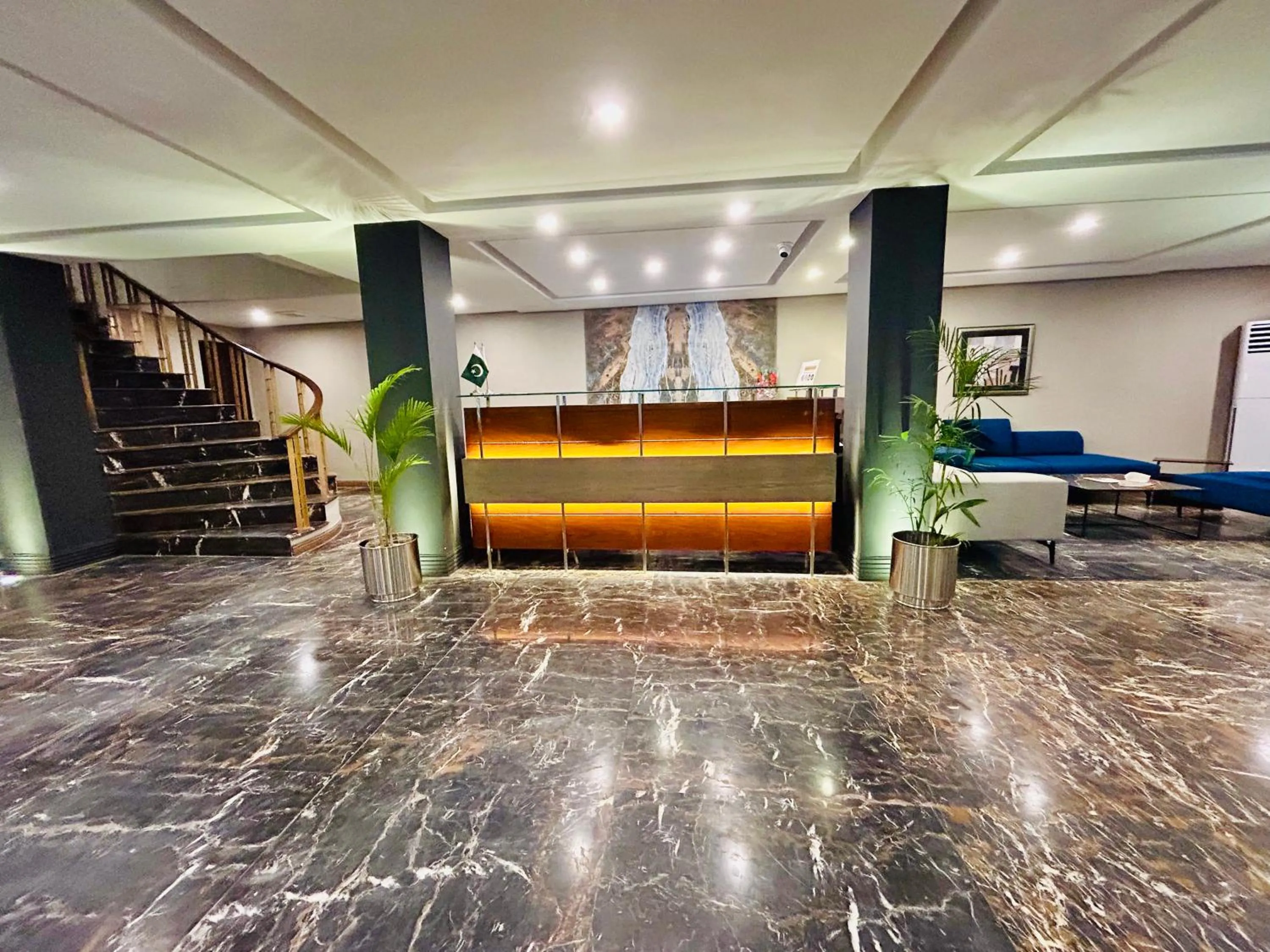 Lobby or reception in Hotel One The Mall, Lahore