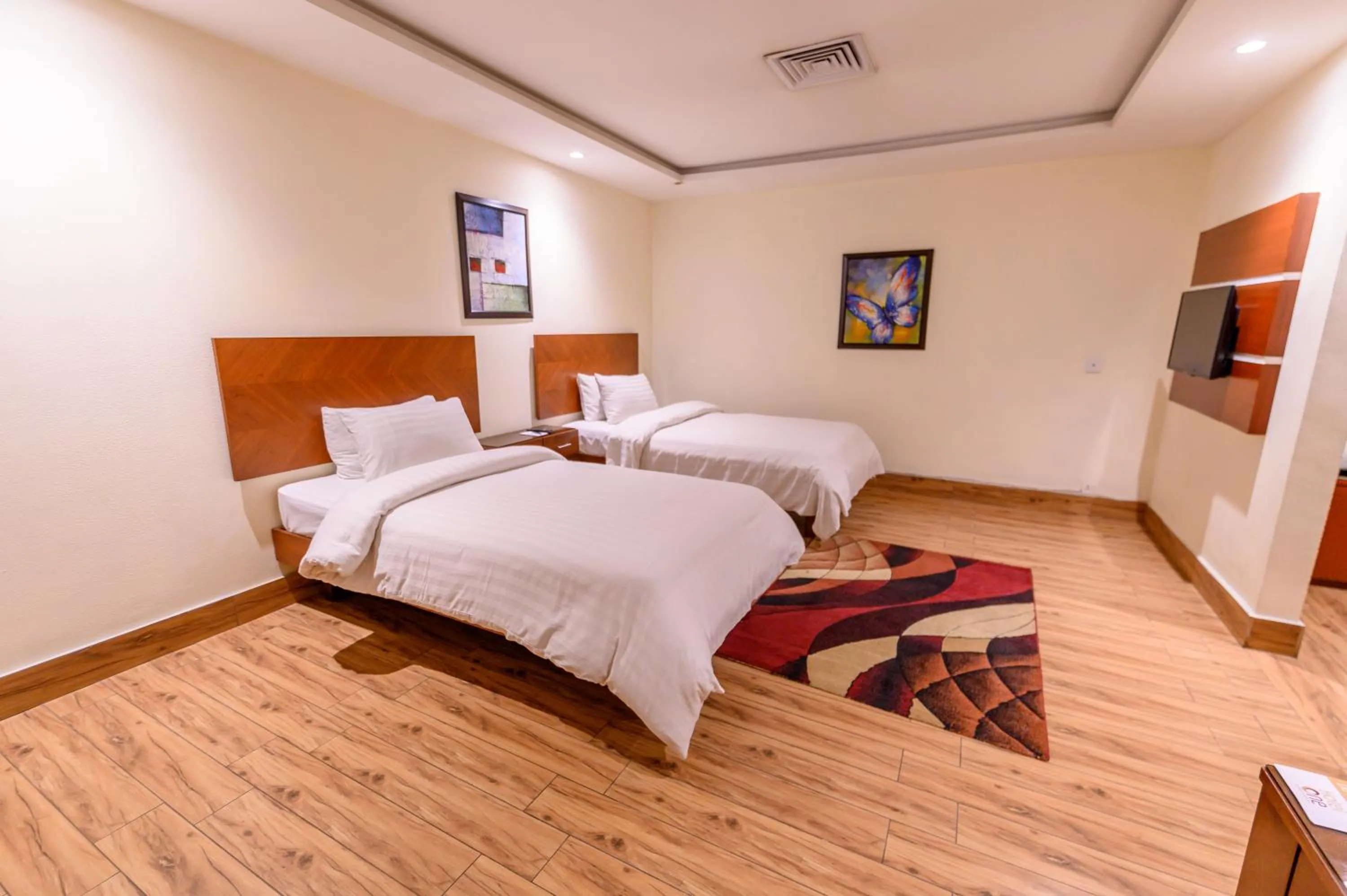 Bedroom, Bed in Hotel One Faisalabad