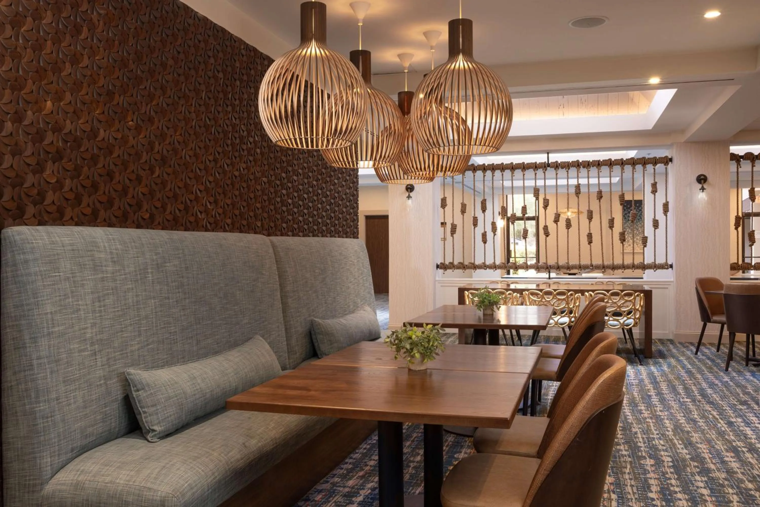 Restaurant/places to eat in DoubleTree Suites by Hilton Orlando at Disney Springs