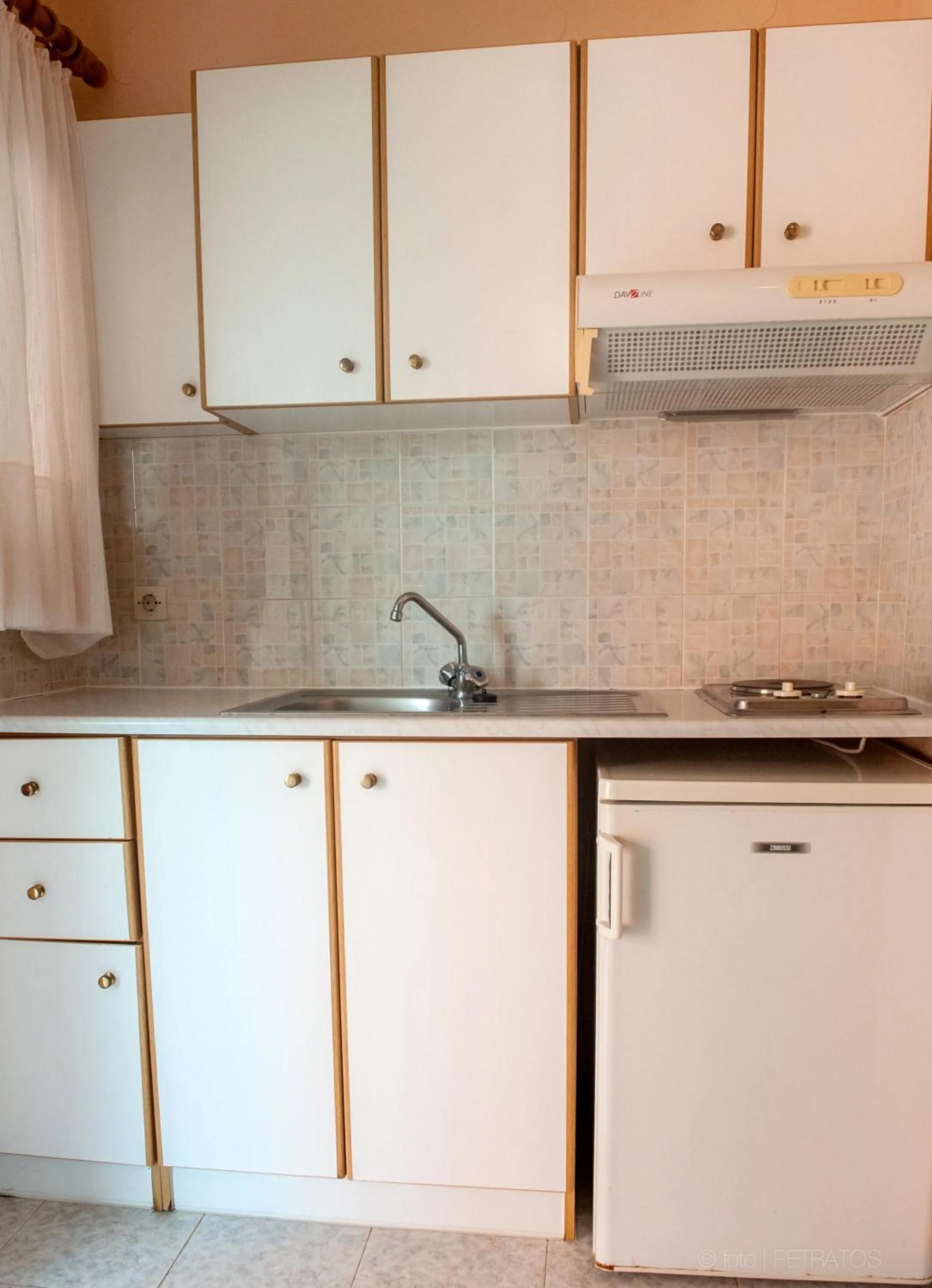 Kitchen or kitchenette in Paradise Studios