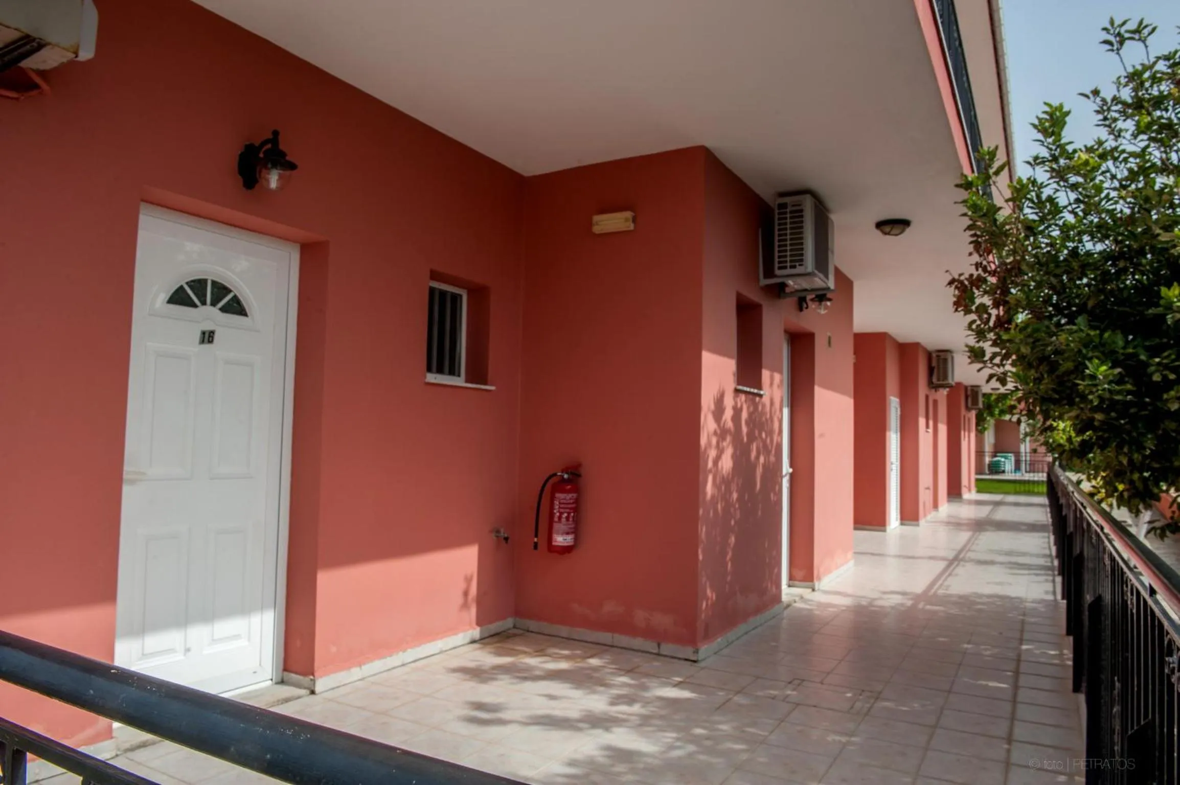 On site in Paradise Studios