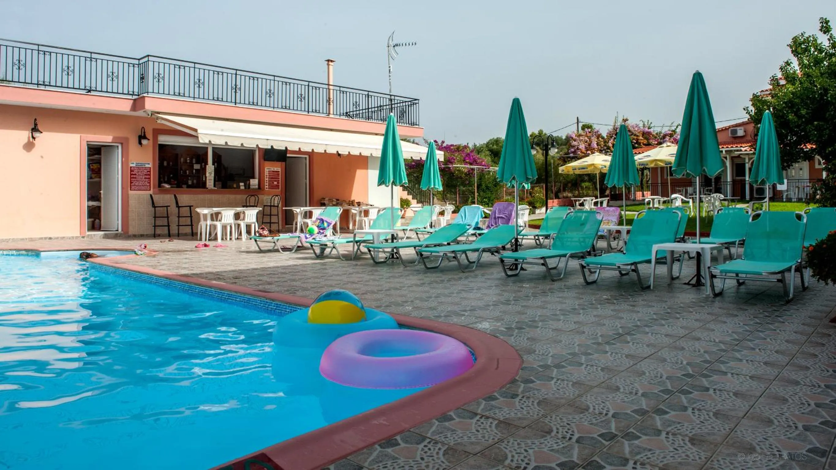 Pool view in Paradise Studios