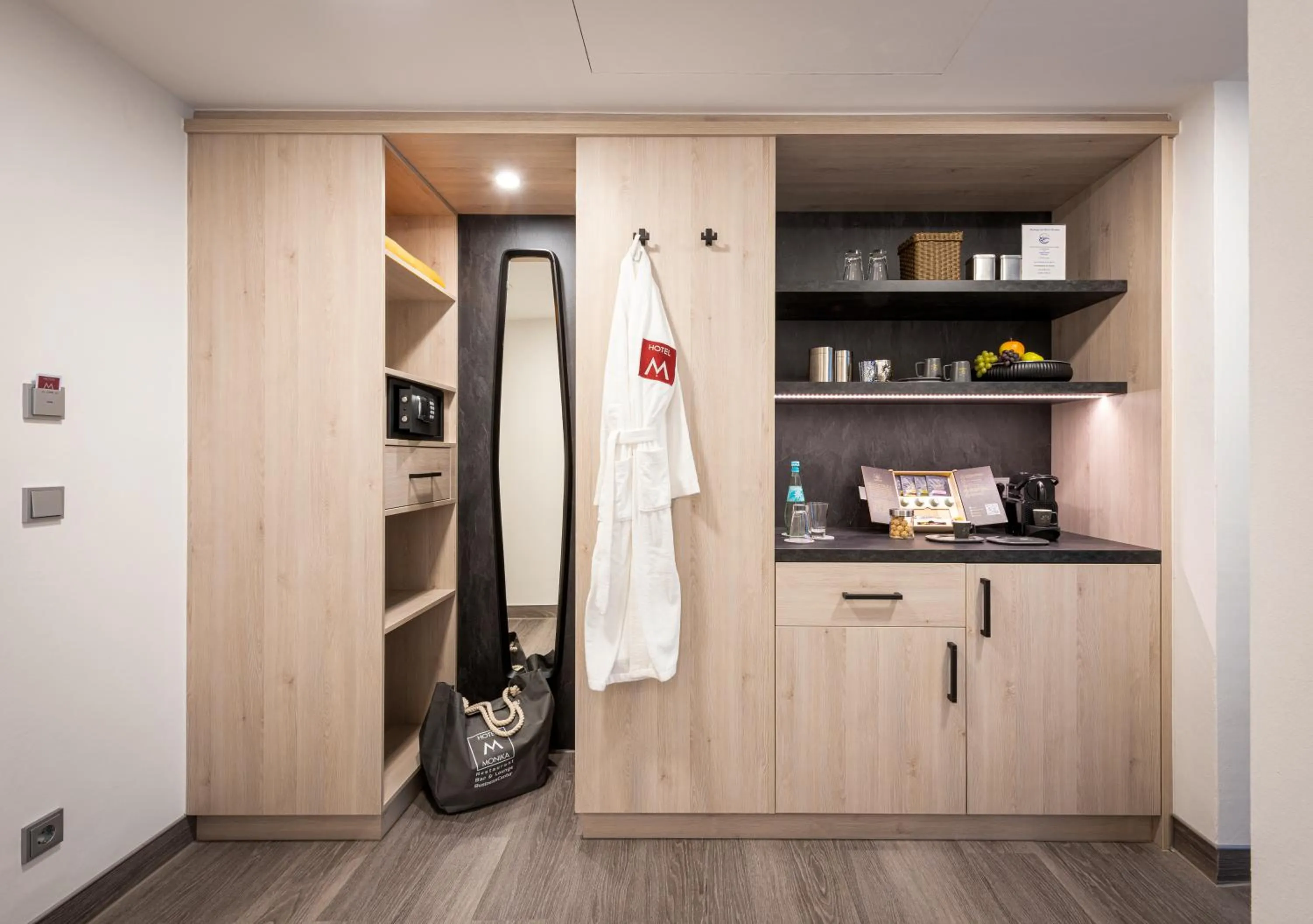 Photo of the whole room in Hotel Monika