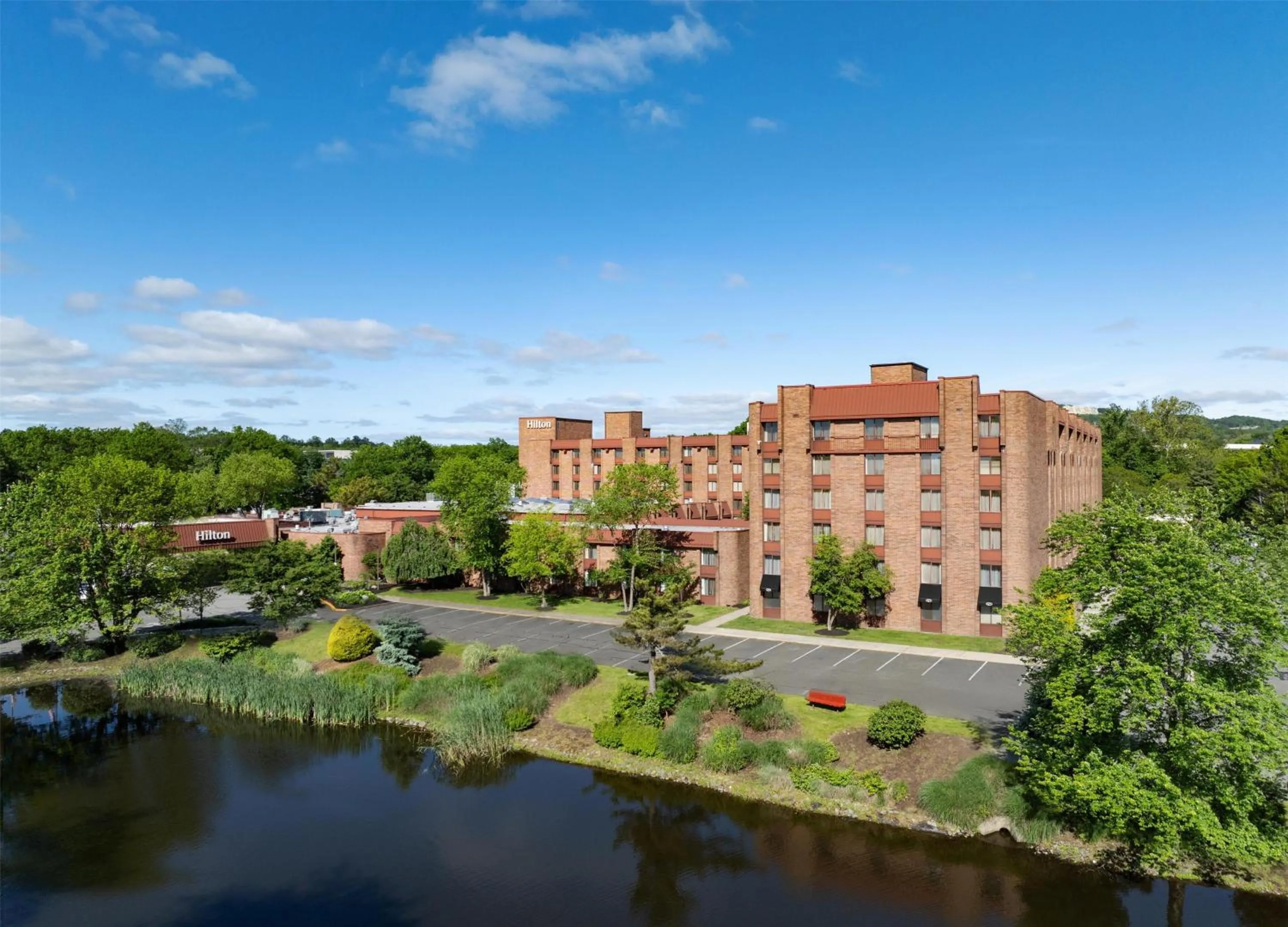 Property building in Hilton Parsippany