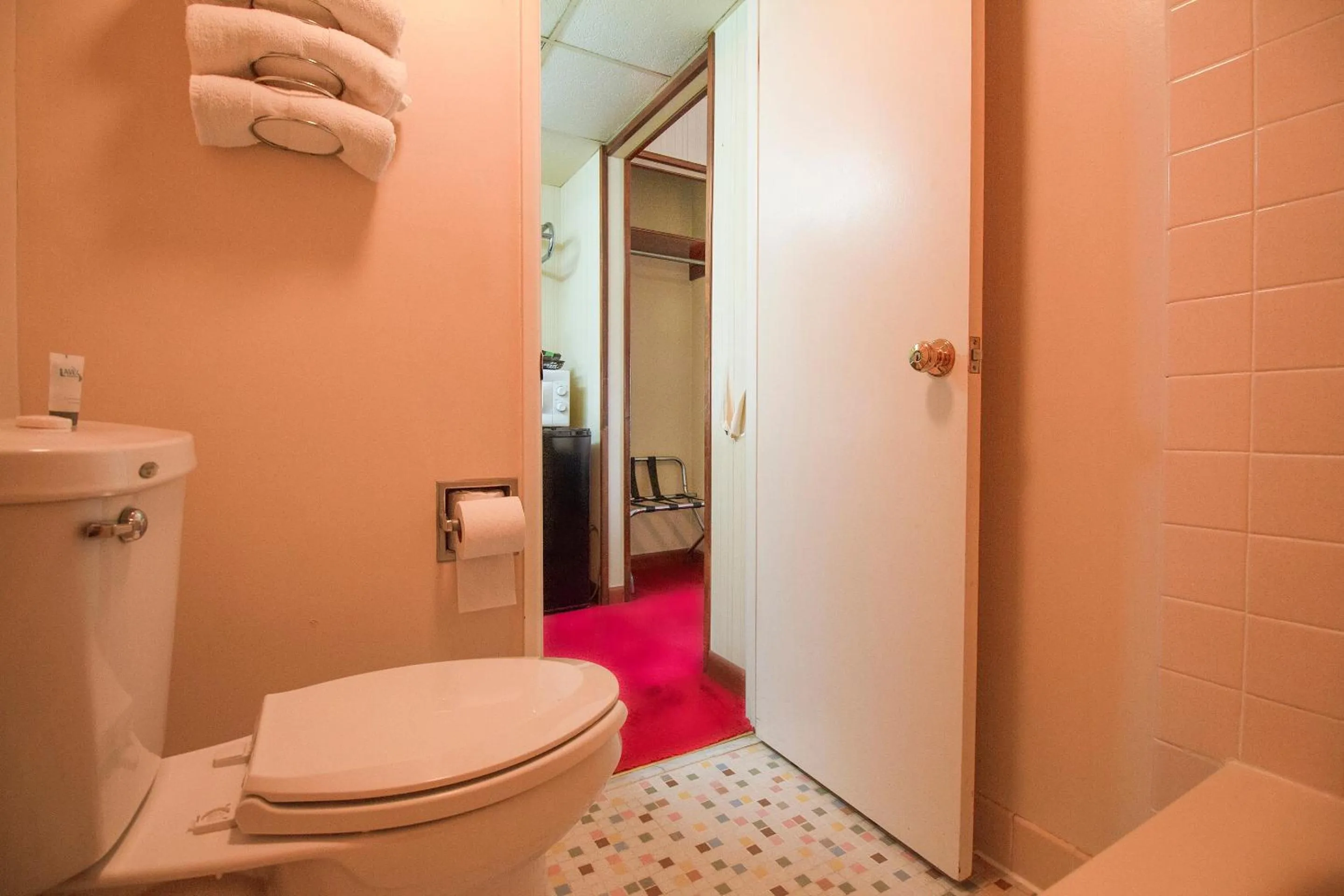 Bathroom in HomeTown Inn By OYO - Liberal, KS