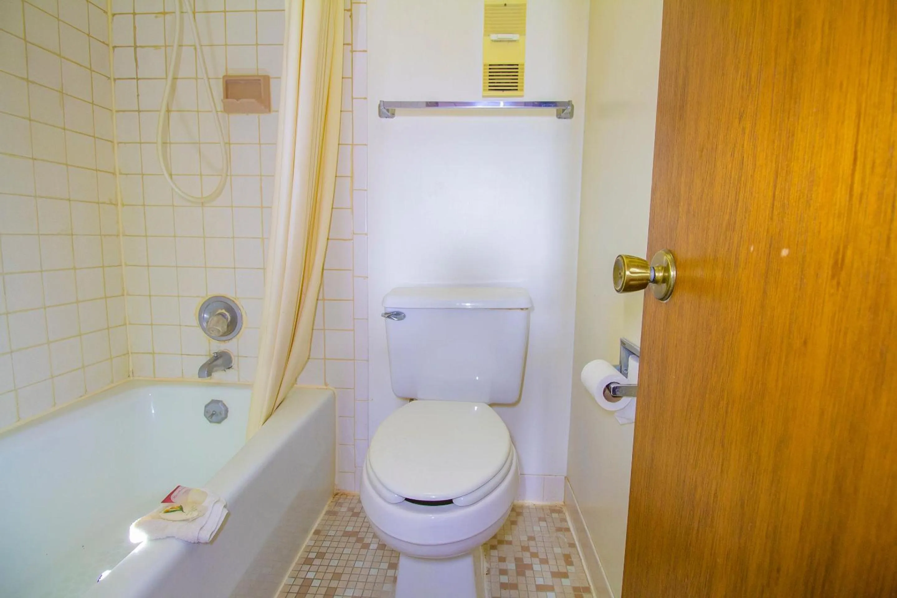 Bathroom in HomeTown Inn By OYO - Liberal, KS