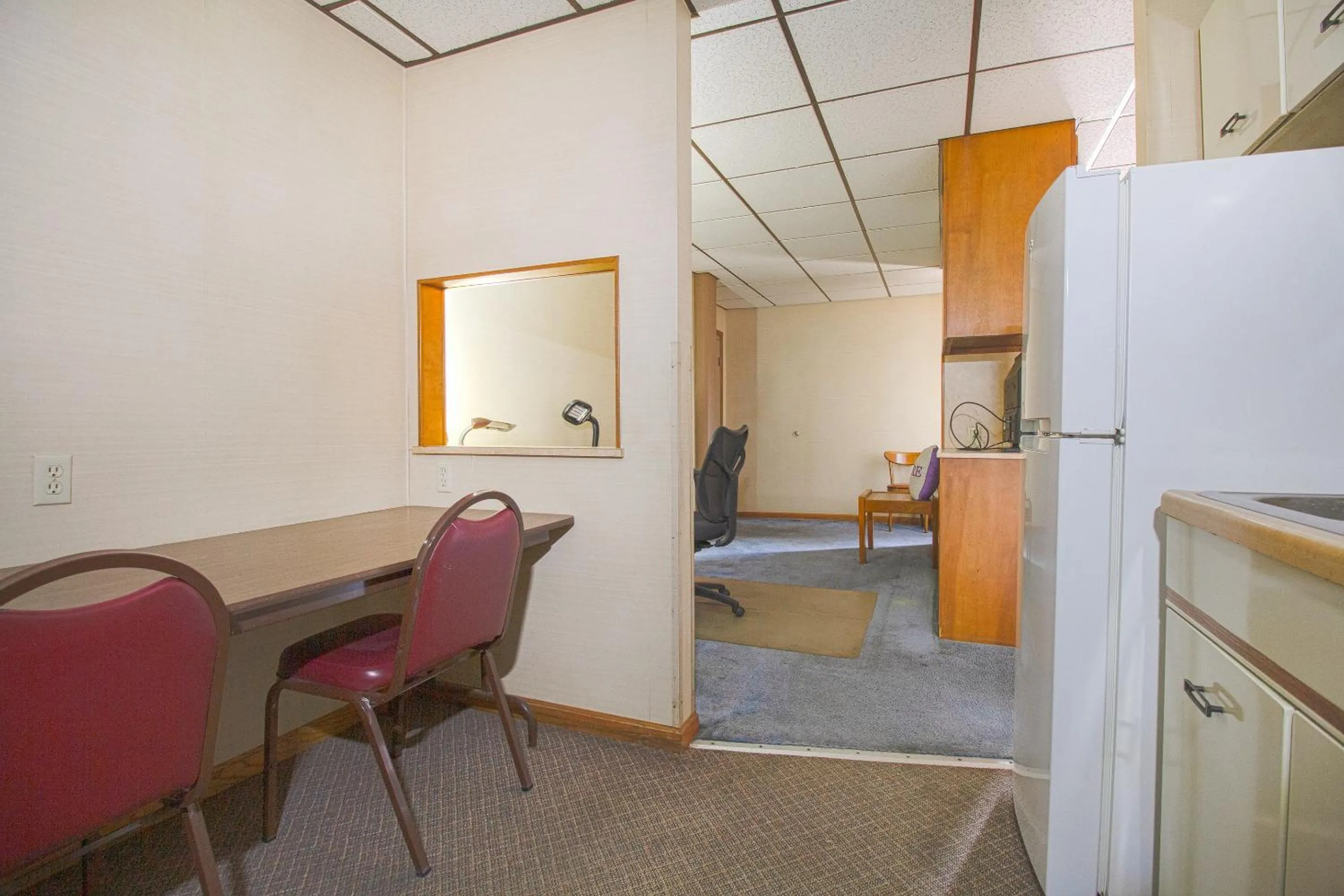 Bedroom in HomeTown Inn By OYO - Liberal, KS