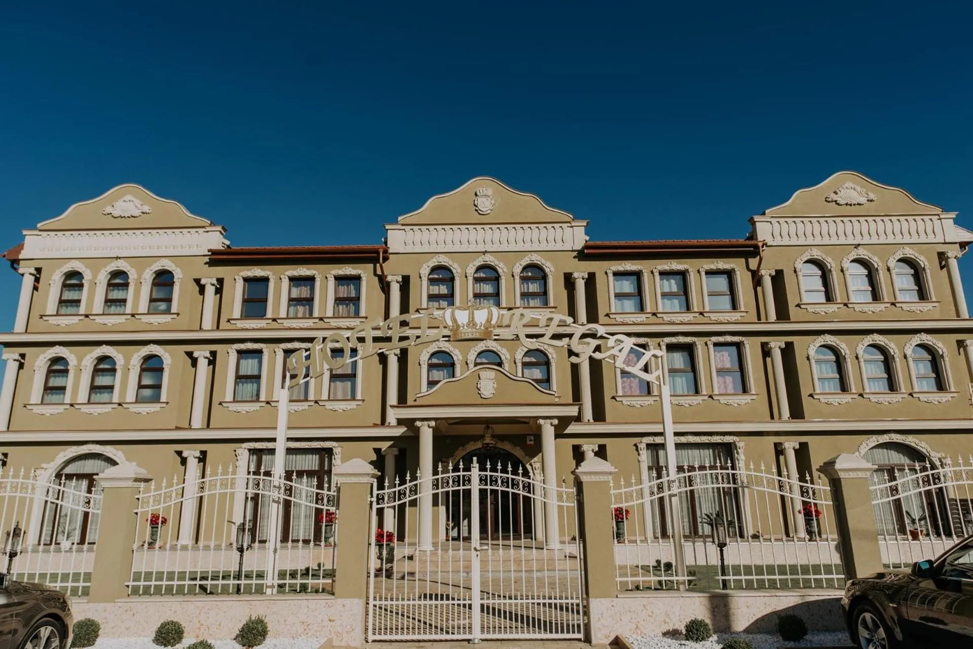 Property building in Regal Beius