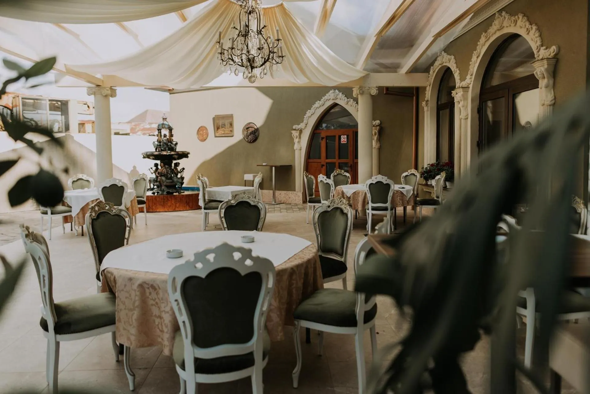 Banquet/Function facilities in Regal Beius