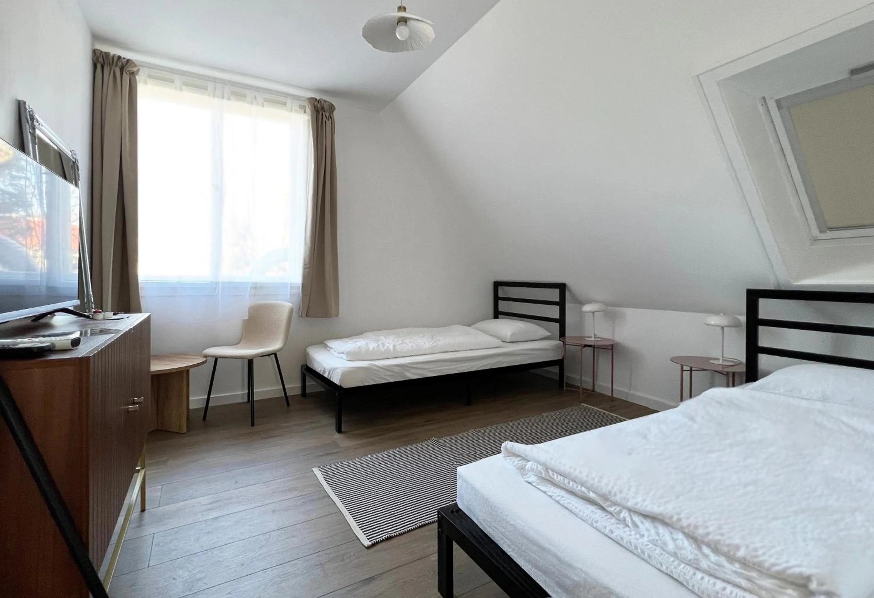 Bedroom, Bed in Nussbaum Panzió