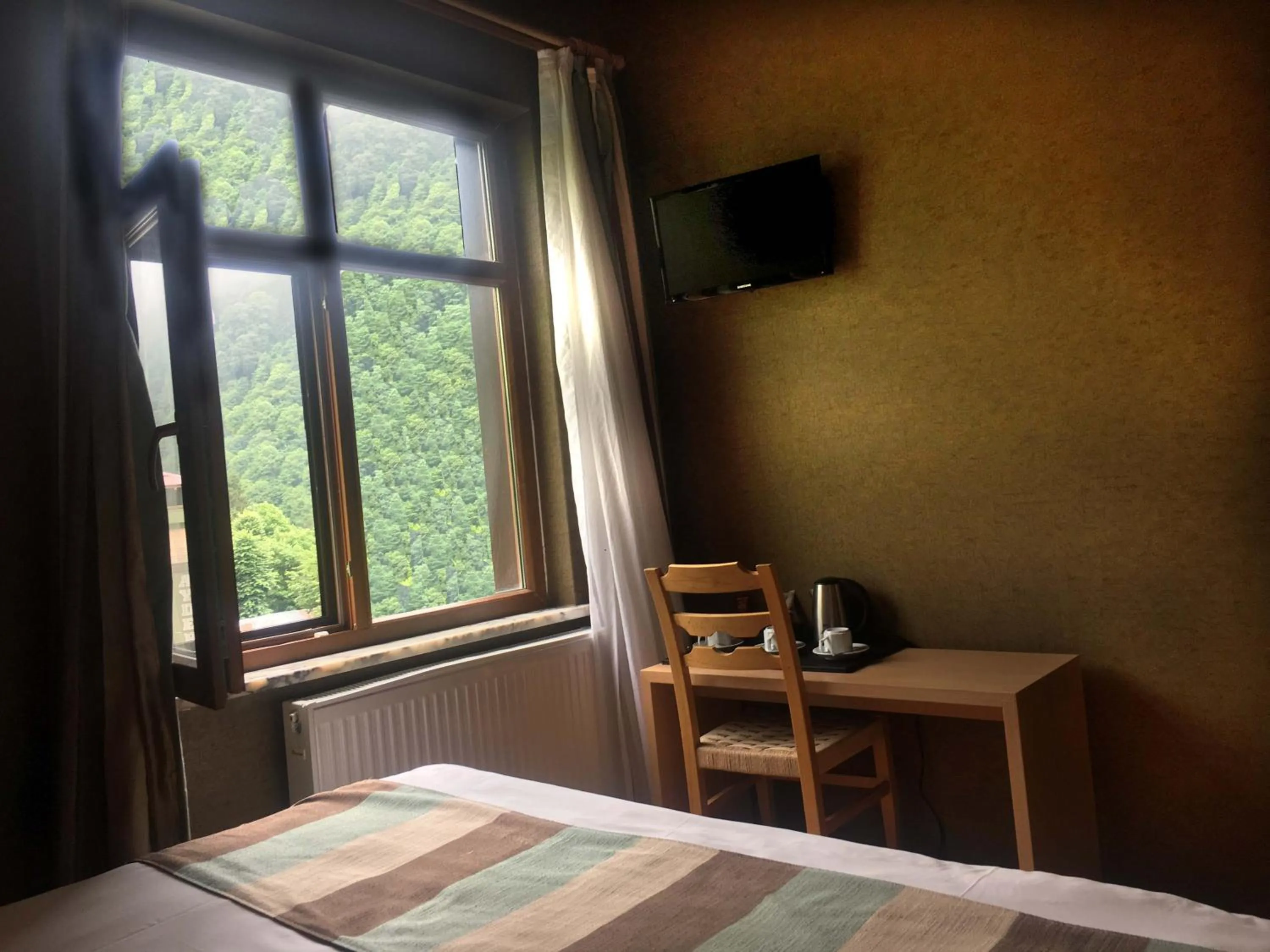 Photo of the whole room, Bed in Ayderoom Hotel