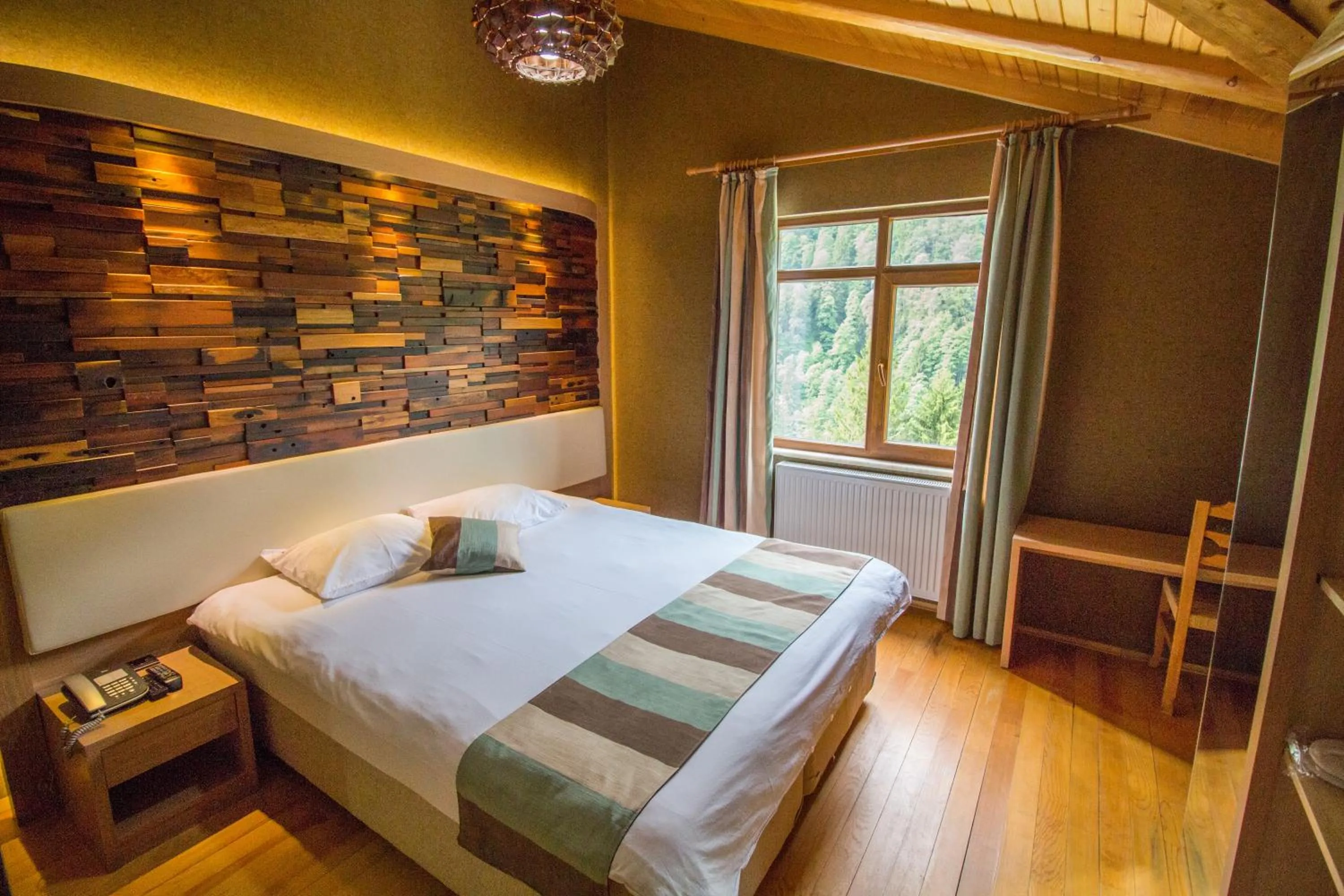 Bed in Ayderoom Hotel