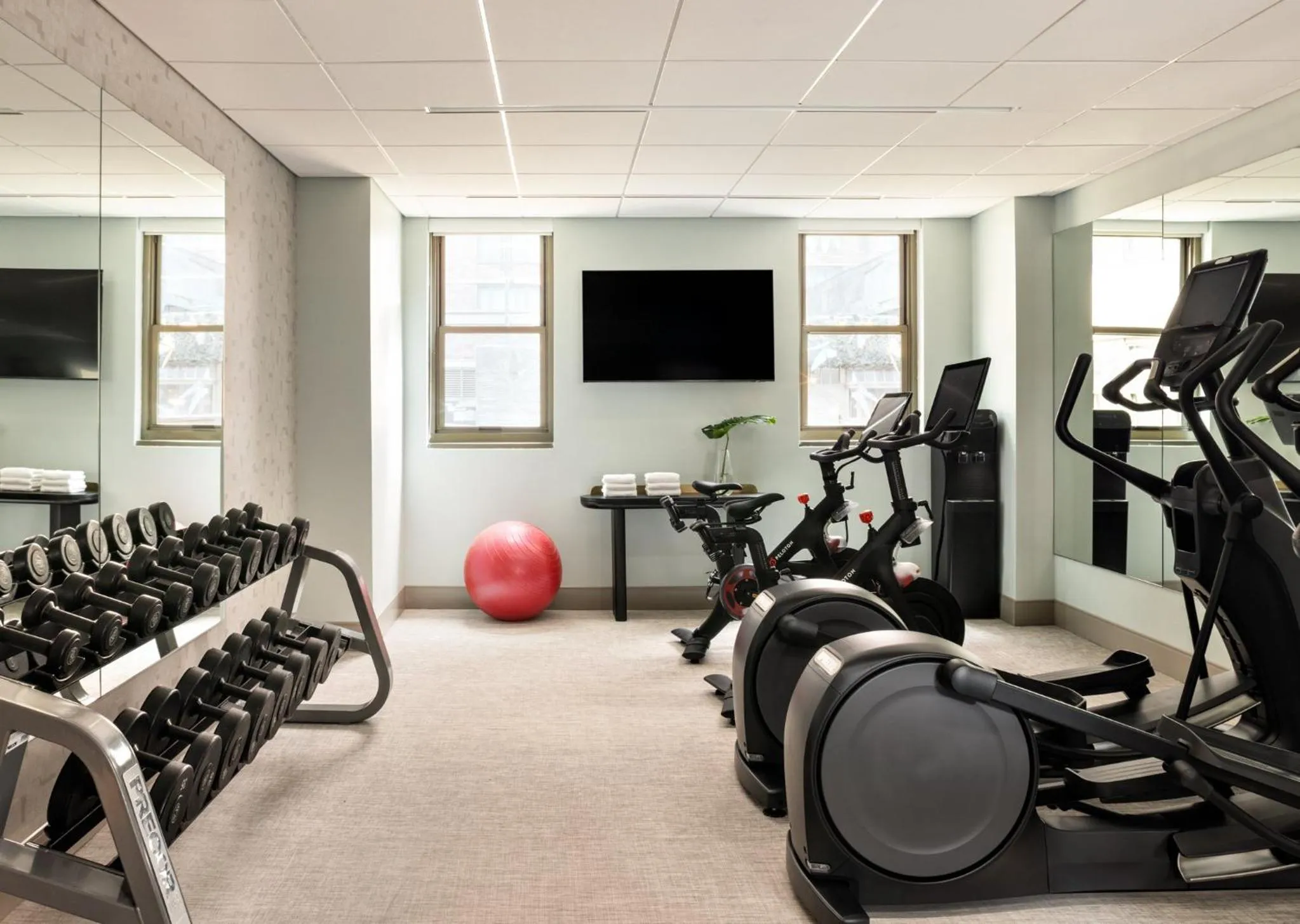 Fitness centre/facilities in Kimpton Theta New York - Times Square by IHG