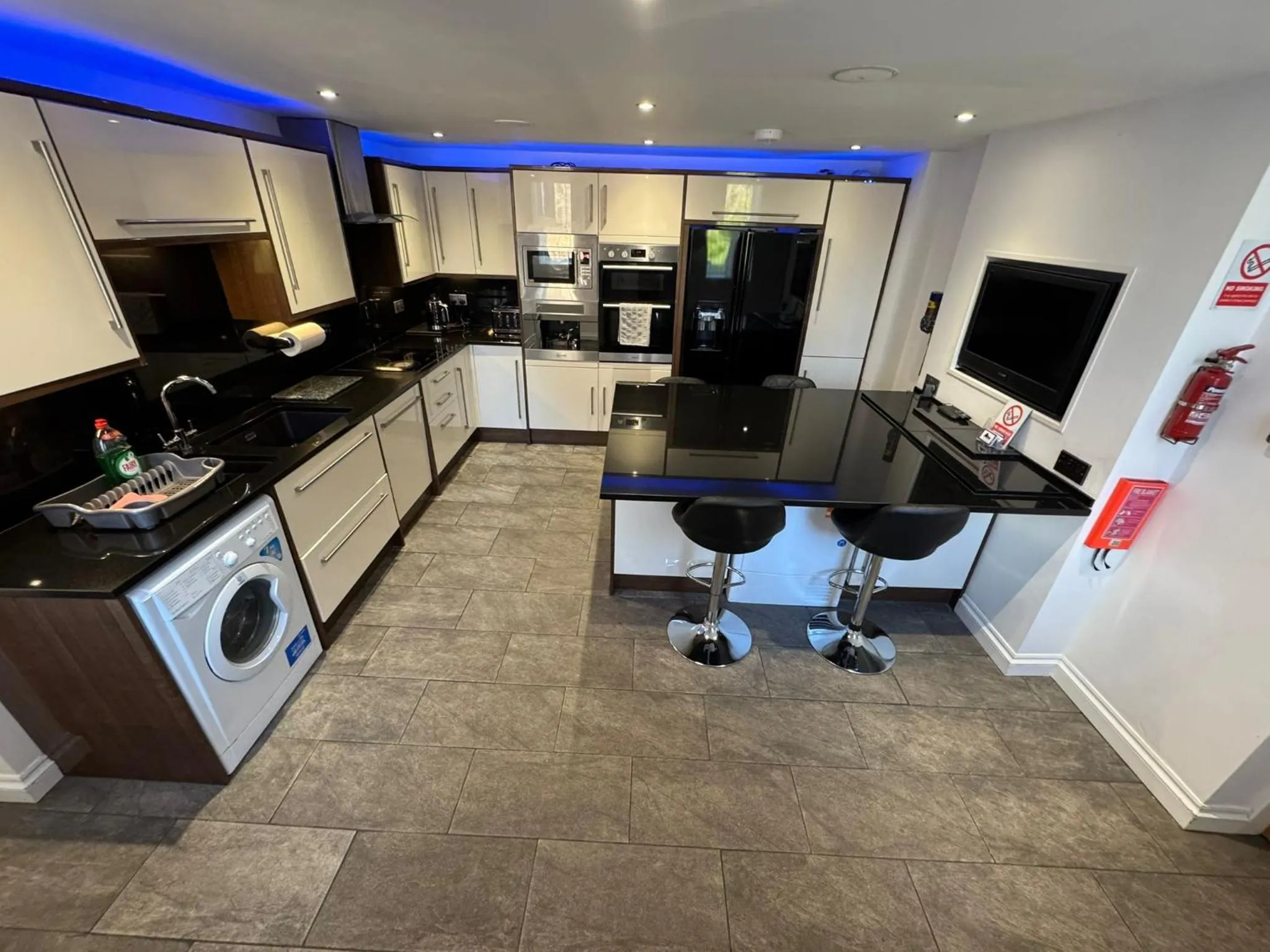 Kitchen or kitchenette in Castle House Holiday Home