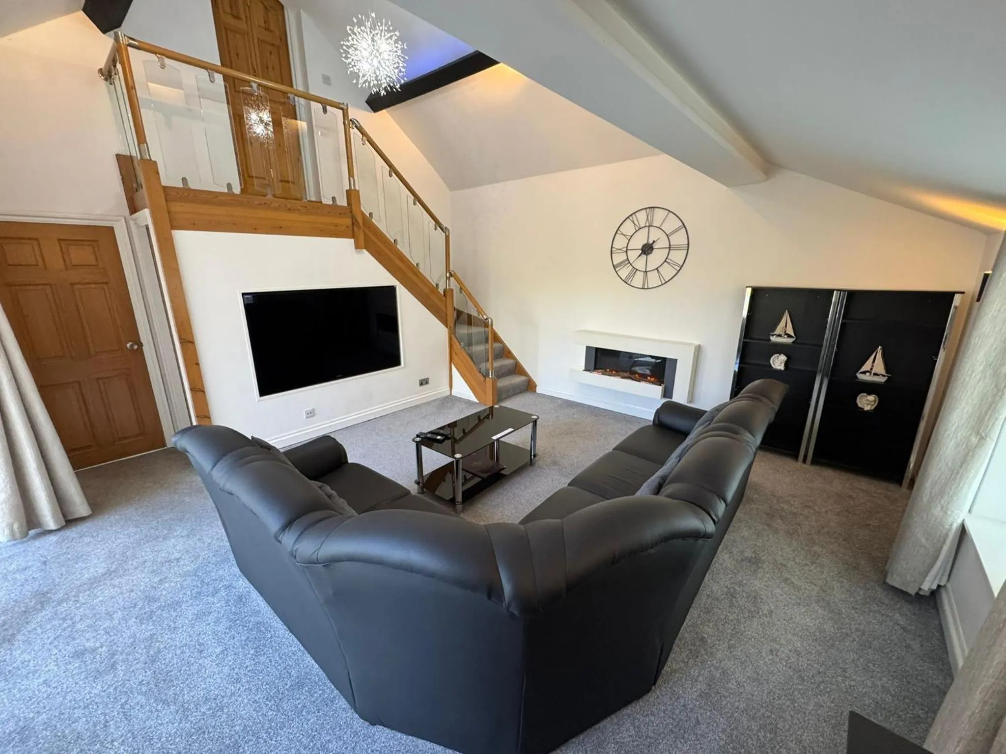 Living room in Castle House Holiday Home