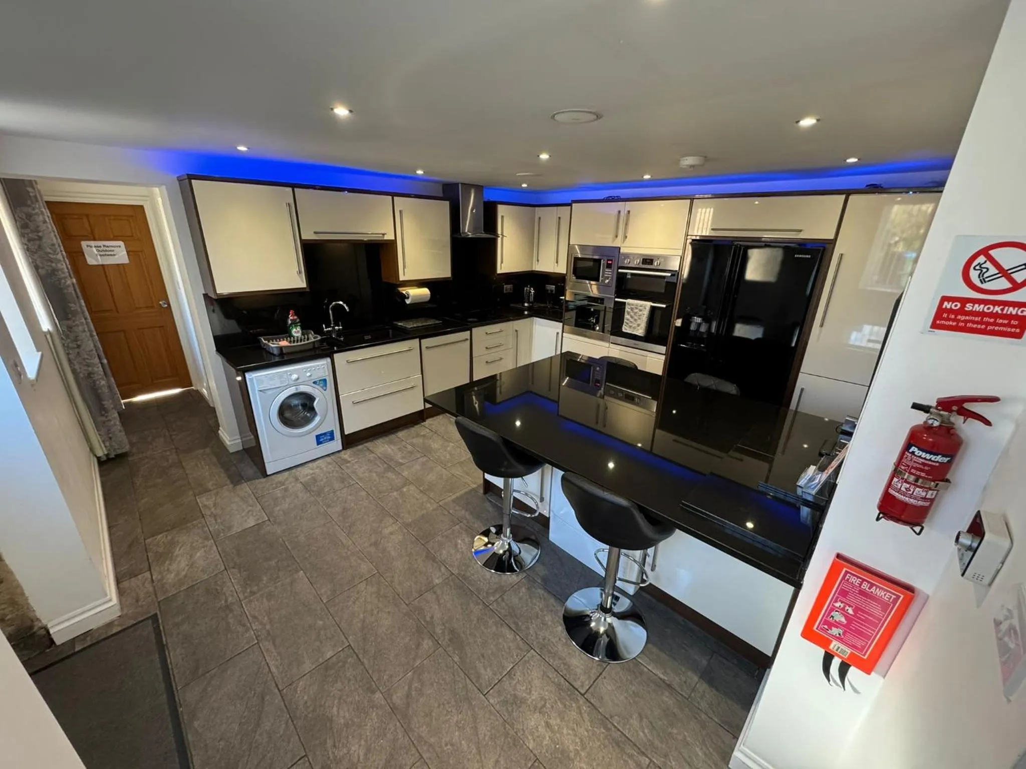 Kitchen or kitchenette in Castle House Holiday Home