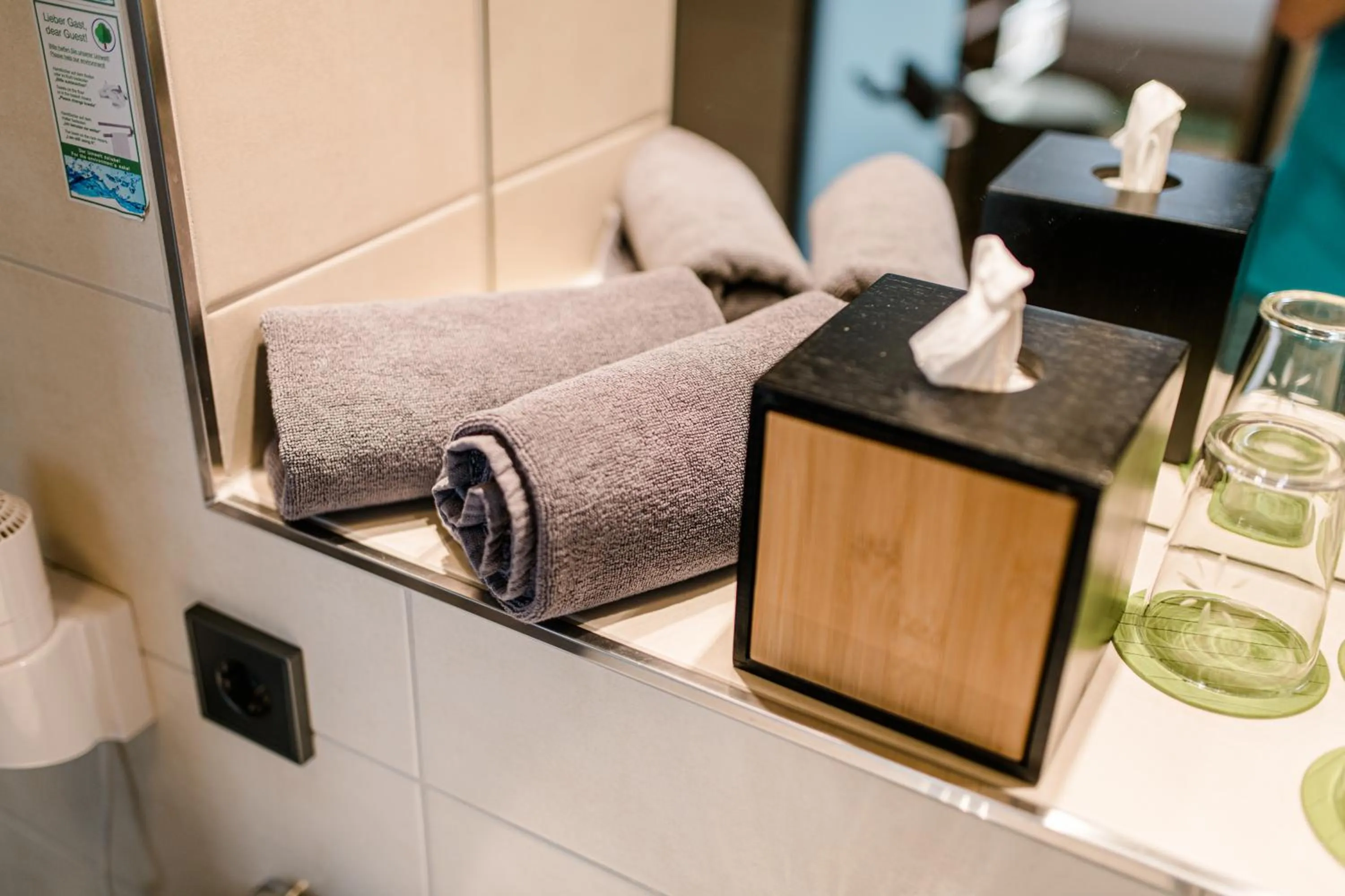 Bathroom in Weinhotel Freylich Zahn