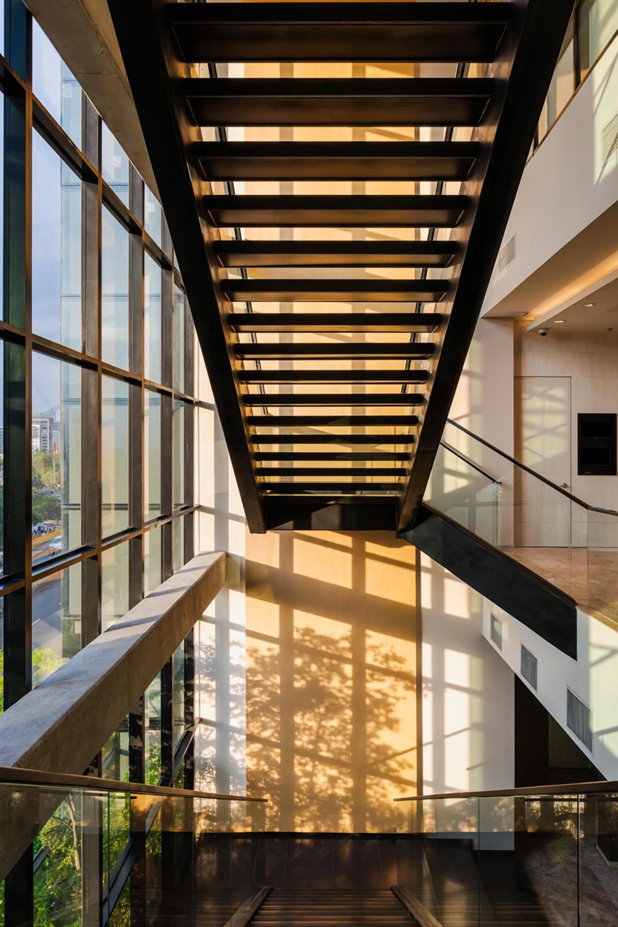 Business facilities in Hotel Estelar Square