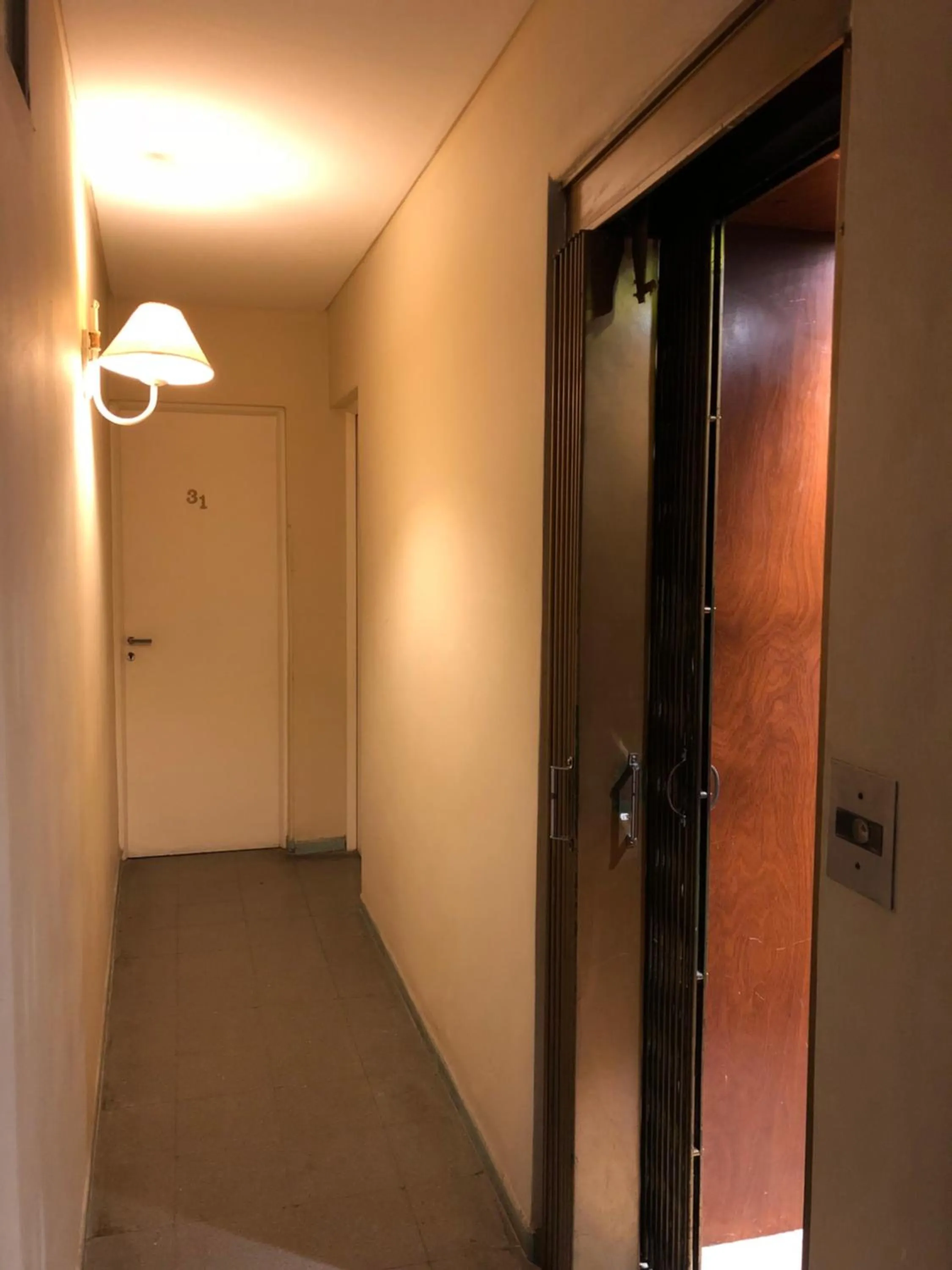 elevator, Bathroom in Laerte Hotel Mendoza