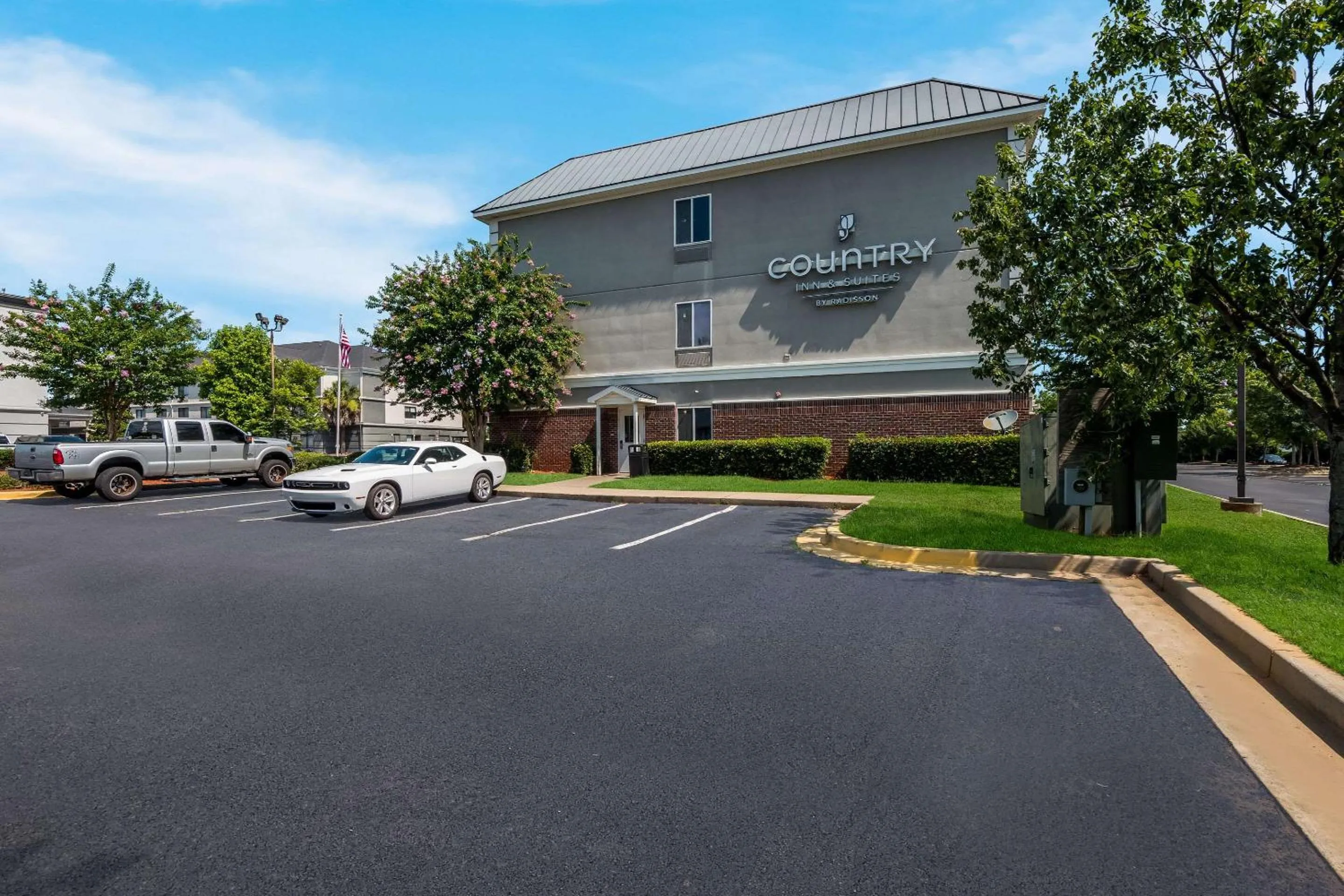 Property building in Country Inn & Suites by Radisson, Augusta at I-20, GA