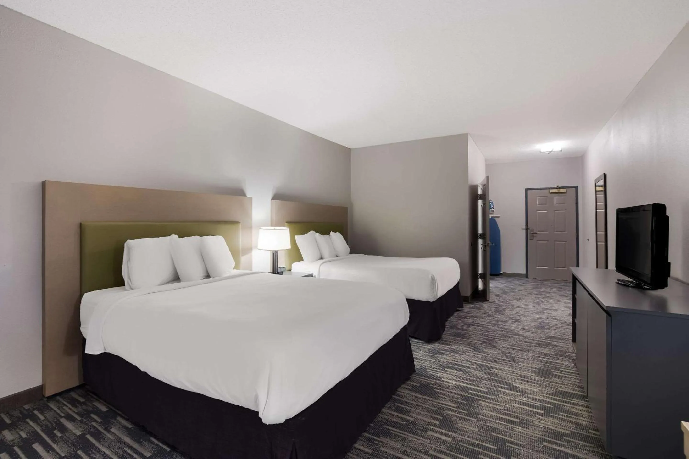 Bedroom, Bed in Country Inn & Suites by Radisson, Augusta at I-20, GA