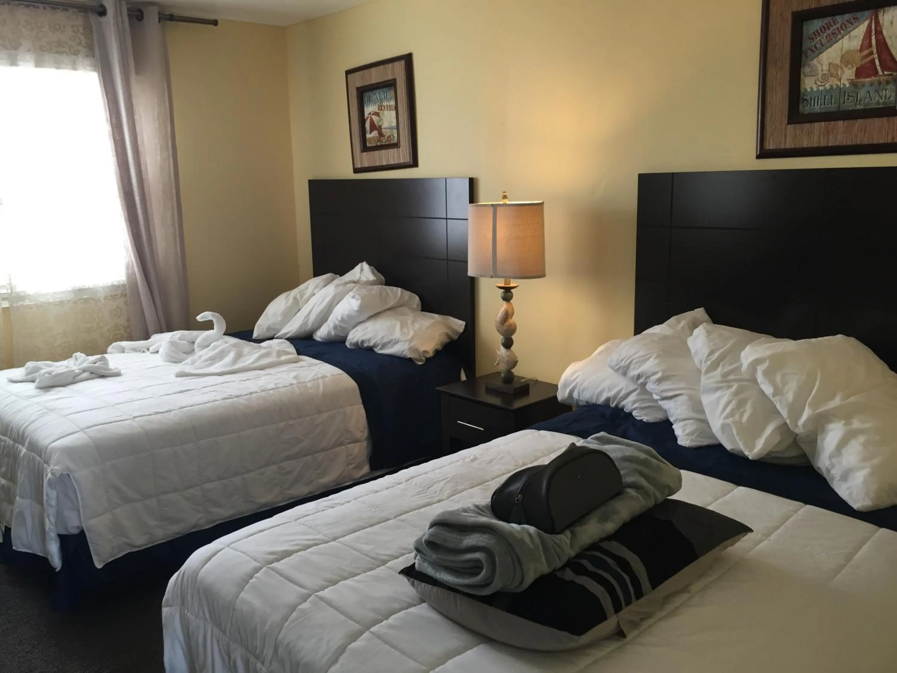 Photo of the whole room, Bed in Sandy Shores Resort