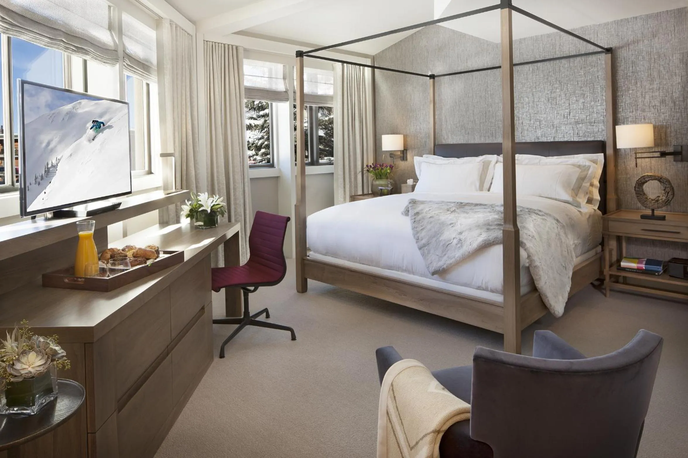 Bed in The Little Nell