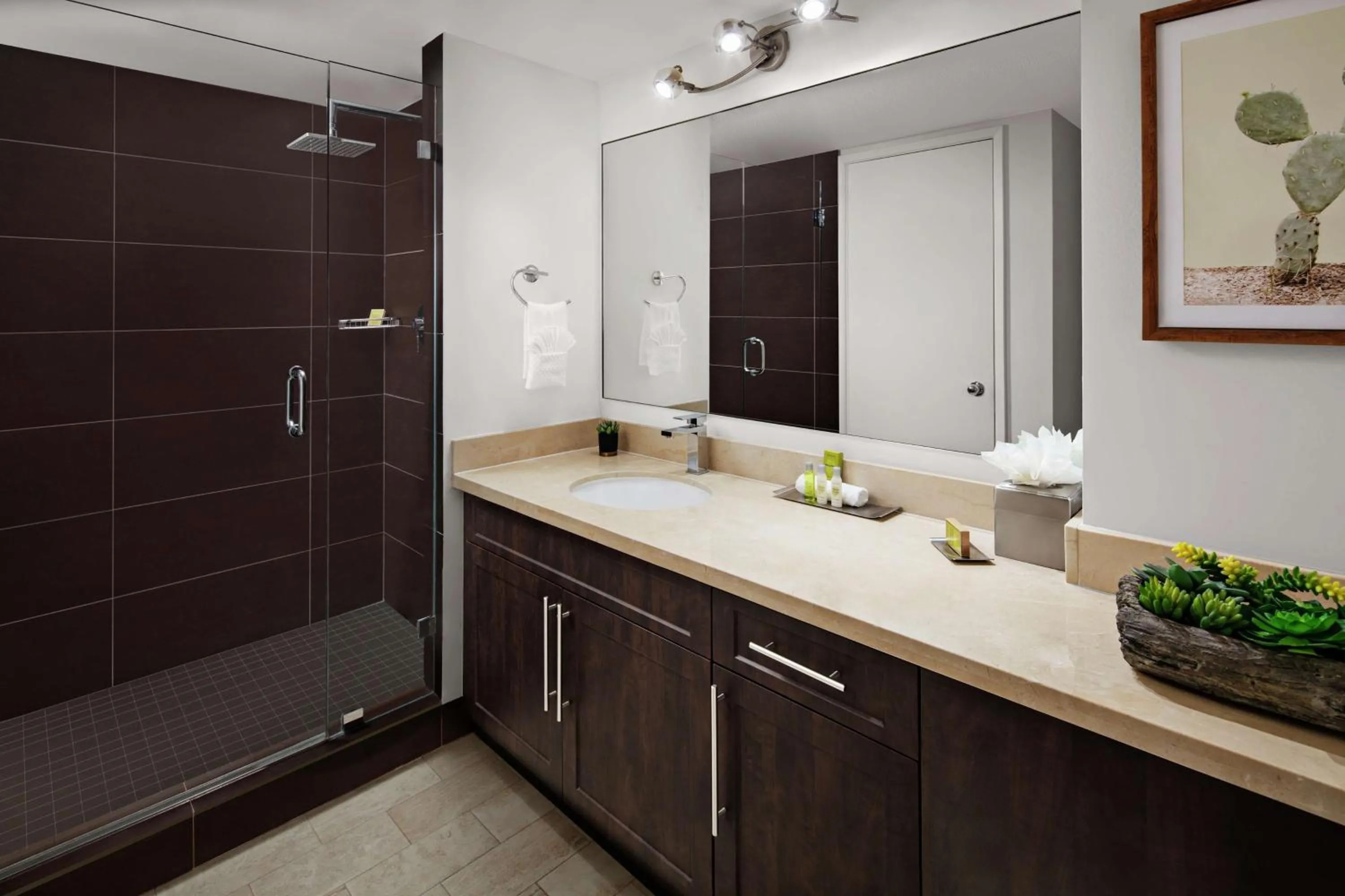 Bathroom in DoubleTree by Hilton Grand Hotel Biscayne Bay