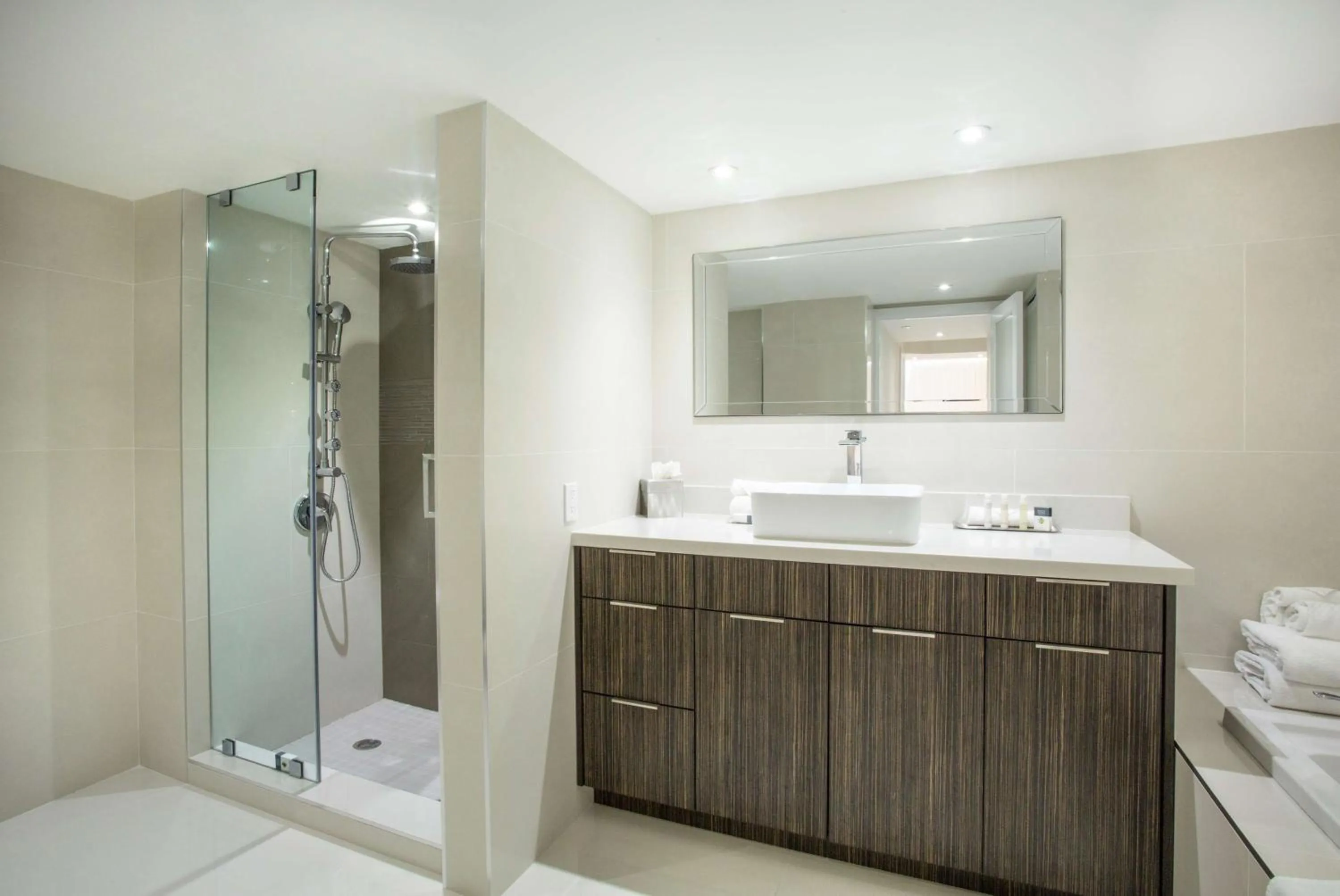 Bathroom in DoubleTree by Hilton Grand Hotel Biscayne Bay