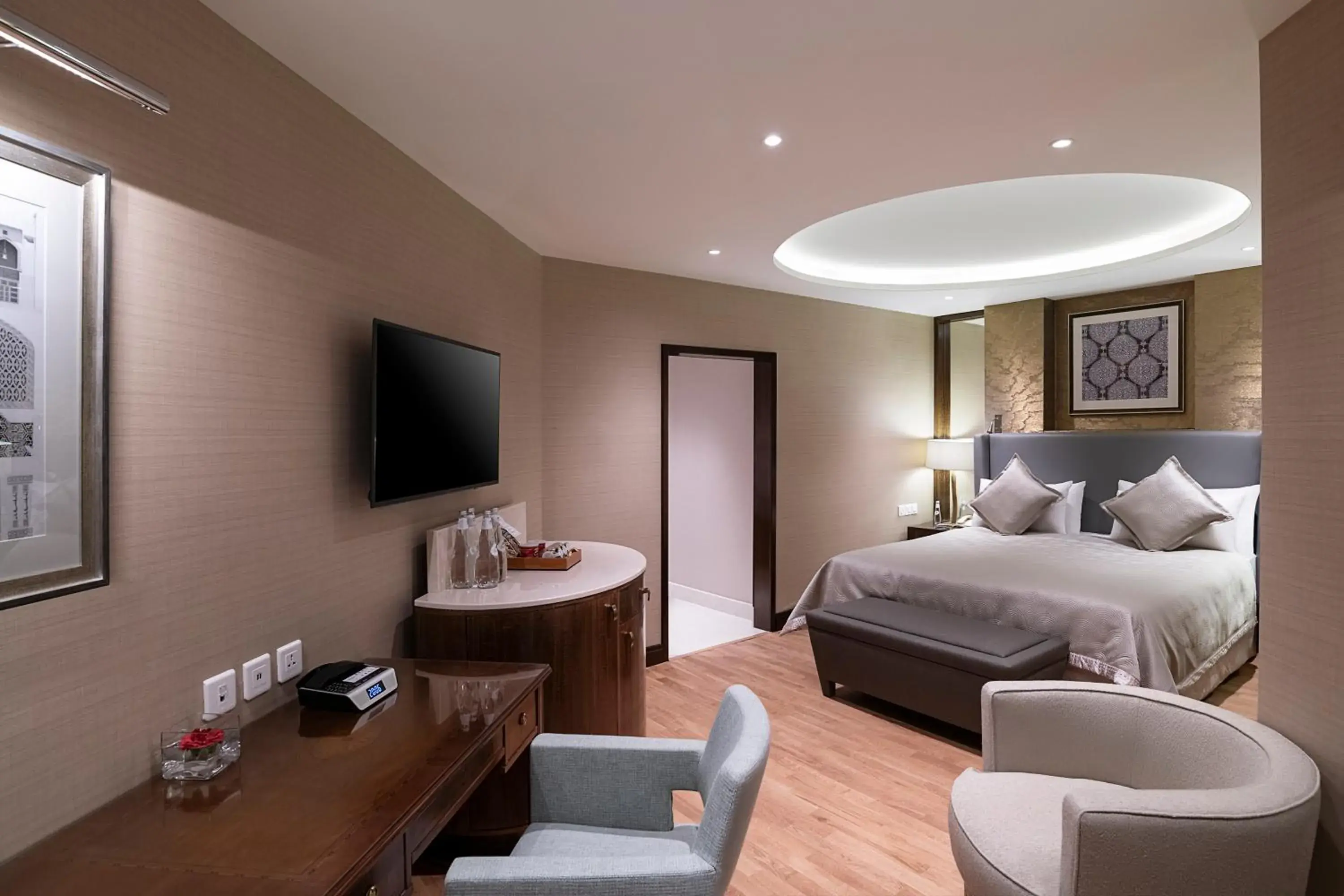 Executive Suite City view in The Oberoi Madina المدينة أوبروي Executive Suite City view in The Oberoi Madina المدينة أوبروي