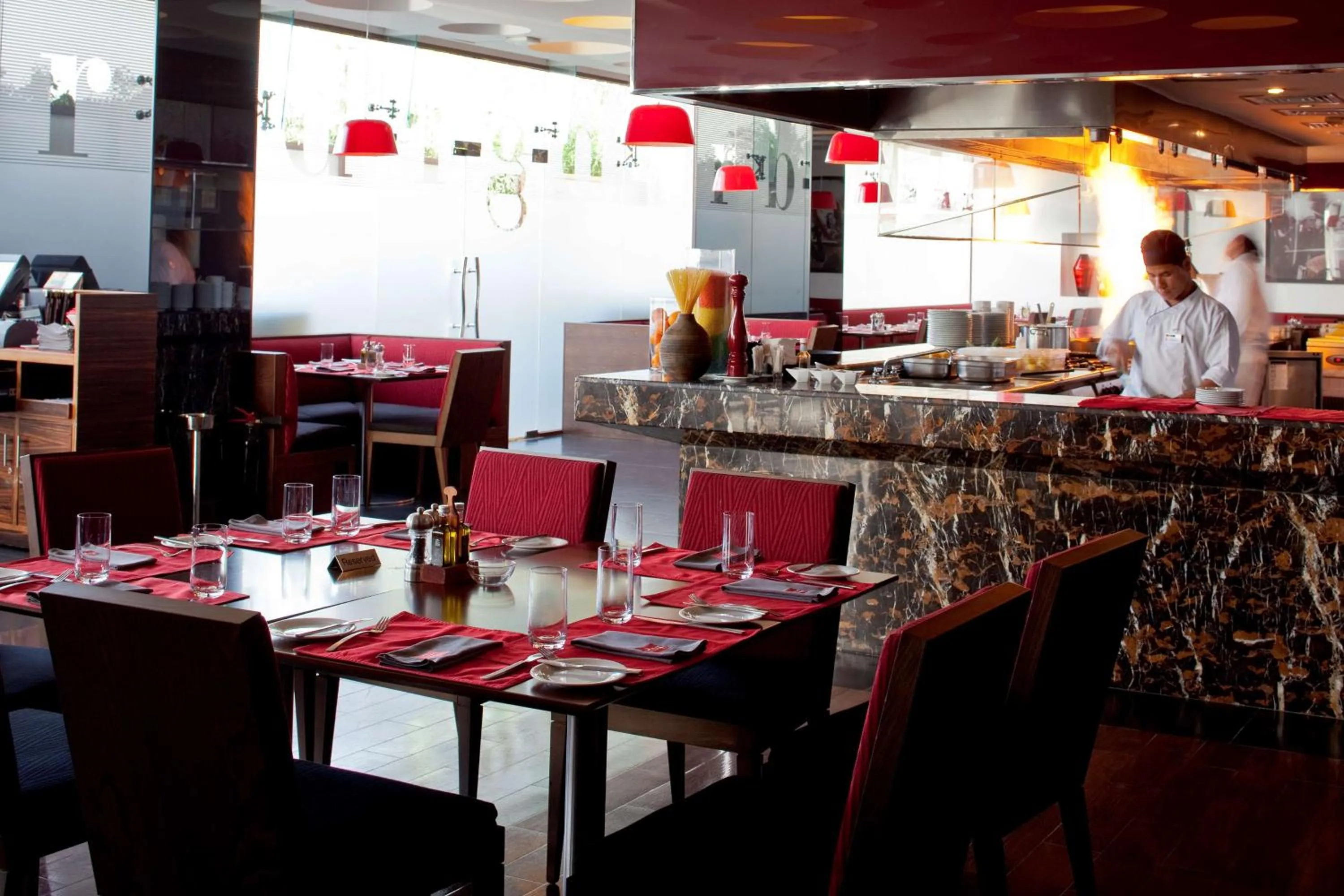 Restaurant/places to eat in Golden Tulip Muscat