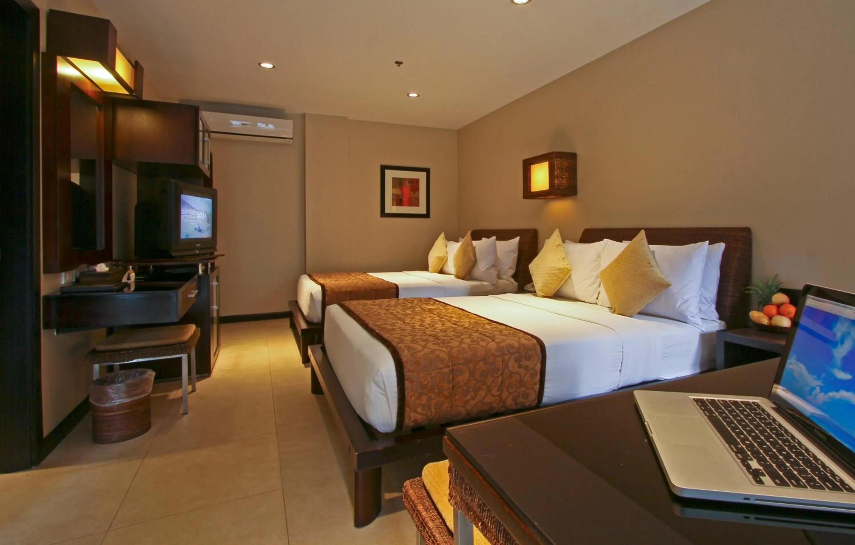 Bed in Two Seasons Boracay Resort