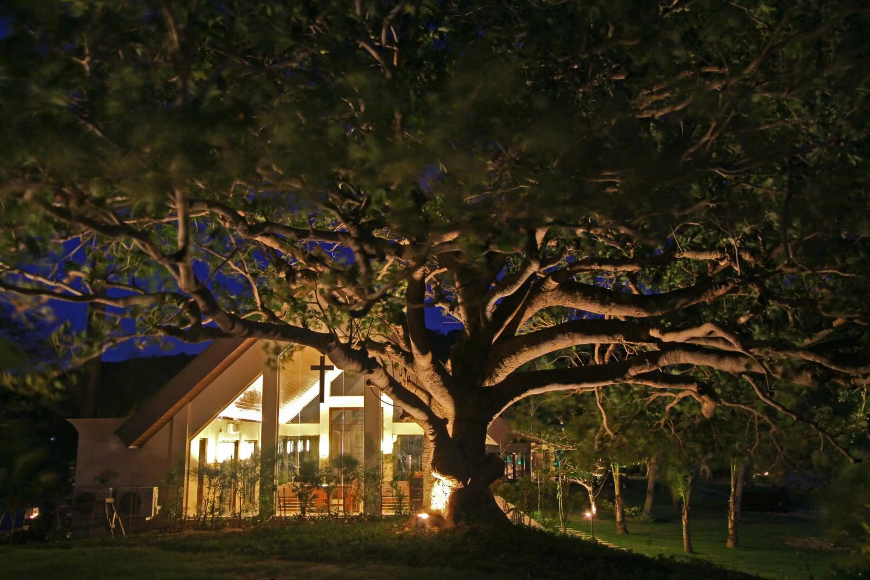 Decorative detail in Two Seasons Coron Island Resort