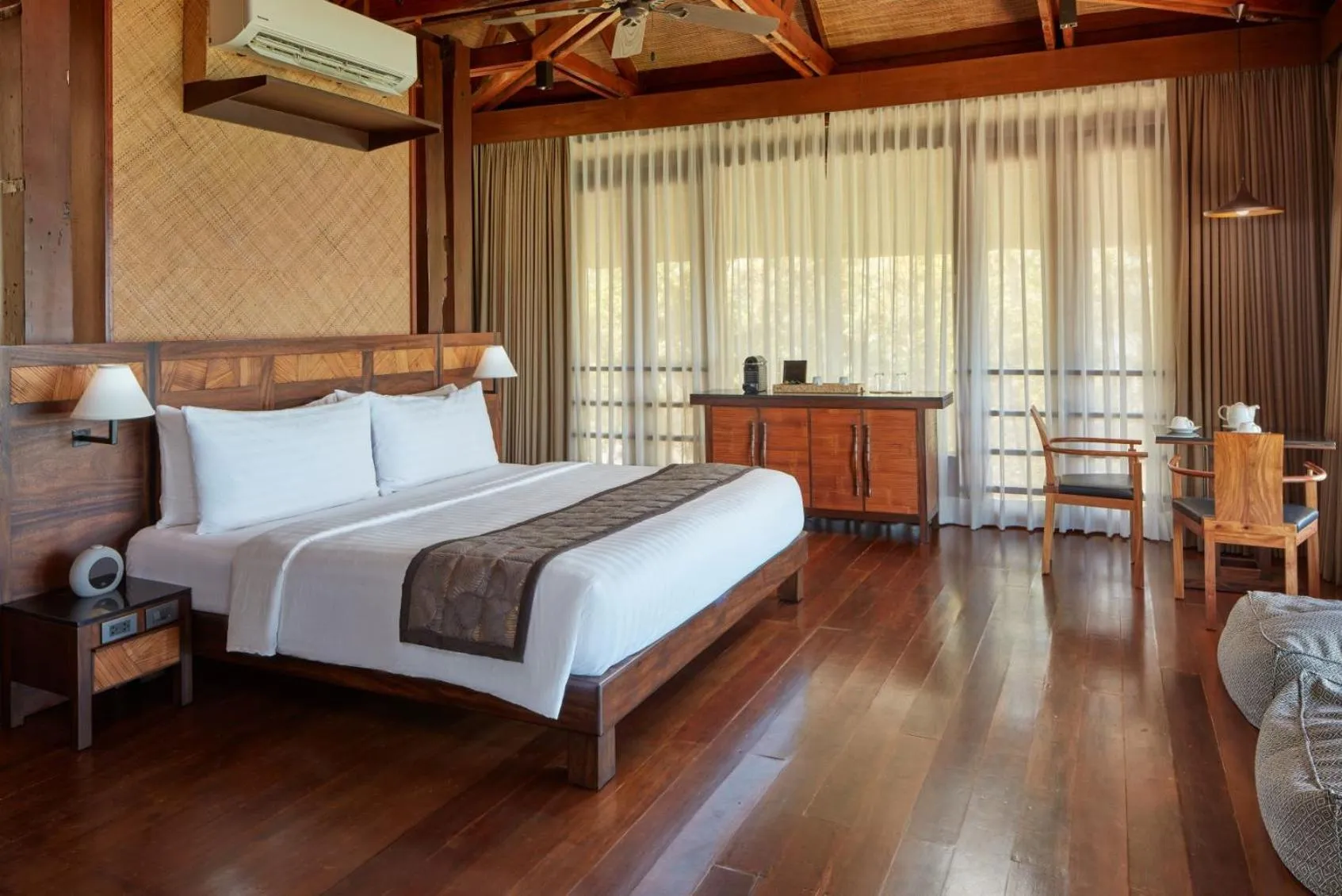 Bed in Two Seasons Coron Island Resort