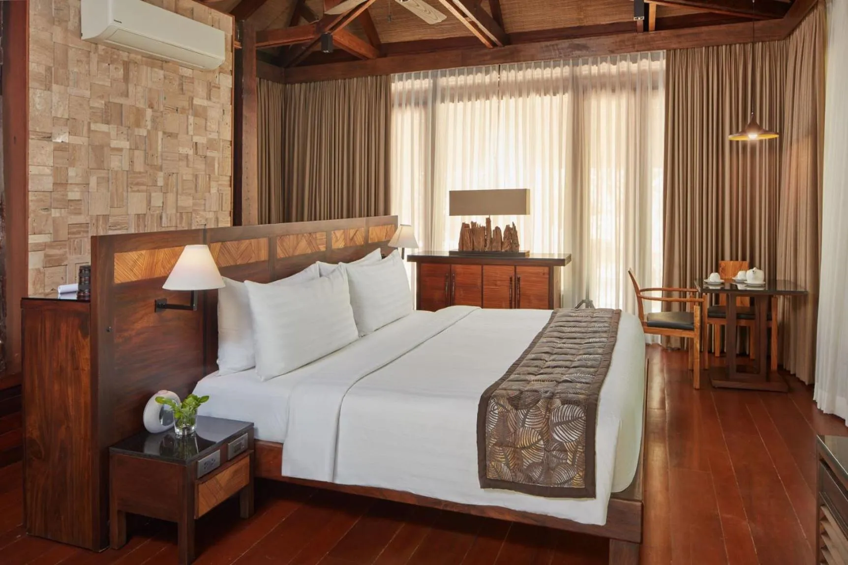 Bed in Two Seasons Coron Island Resort