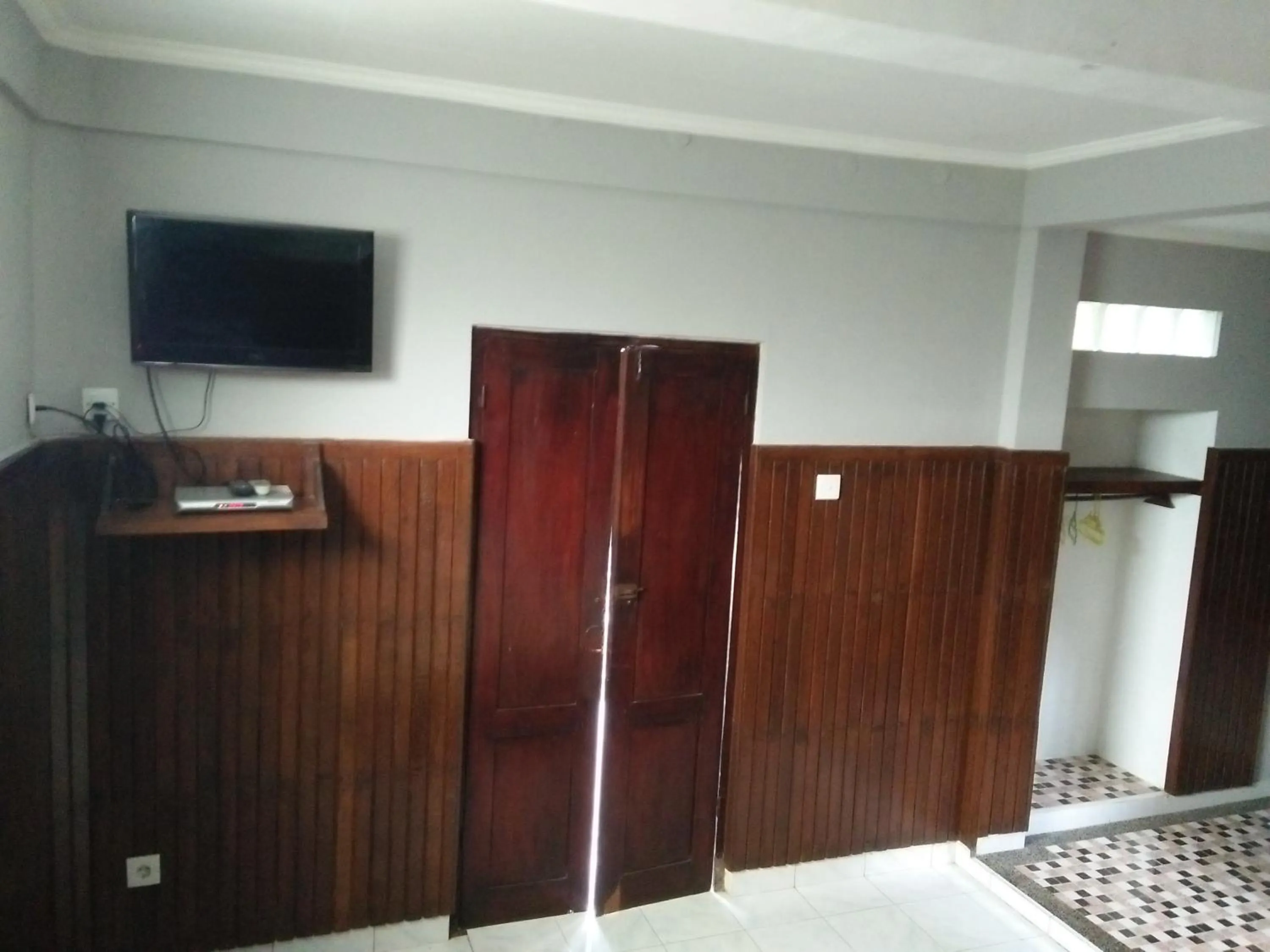 TV and multimedia in Puri Mandhara Lovina