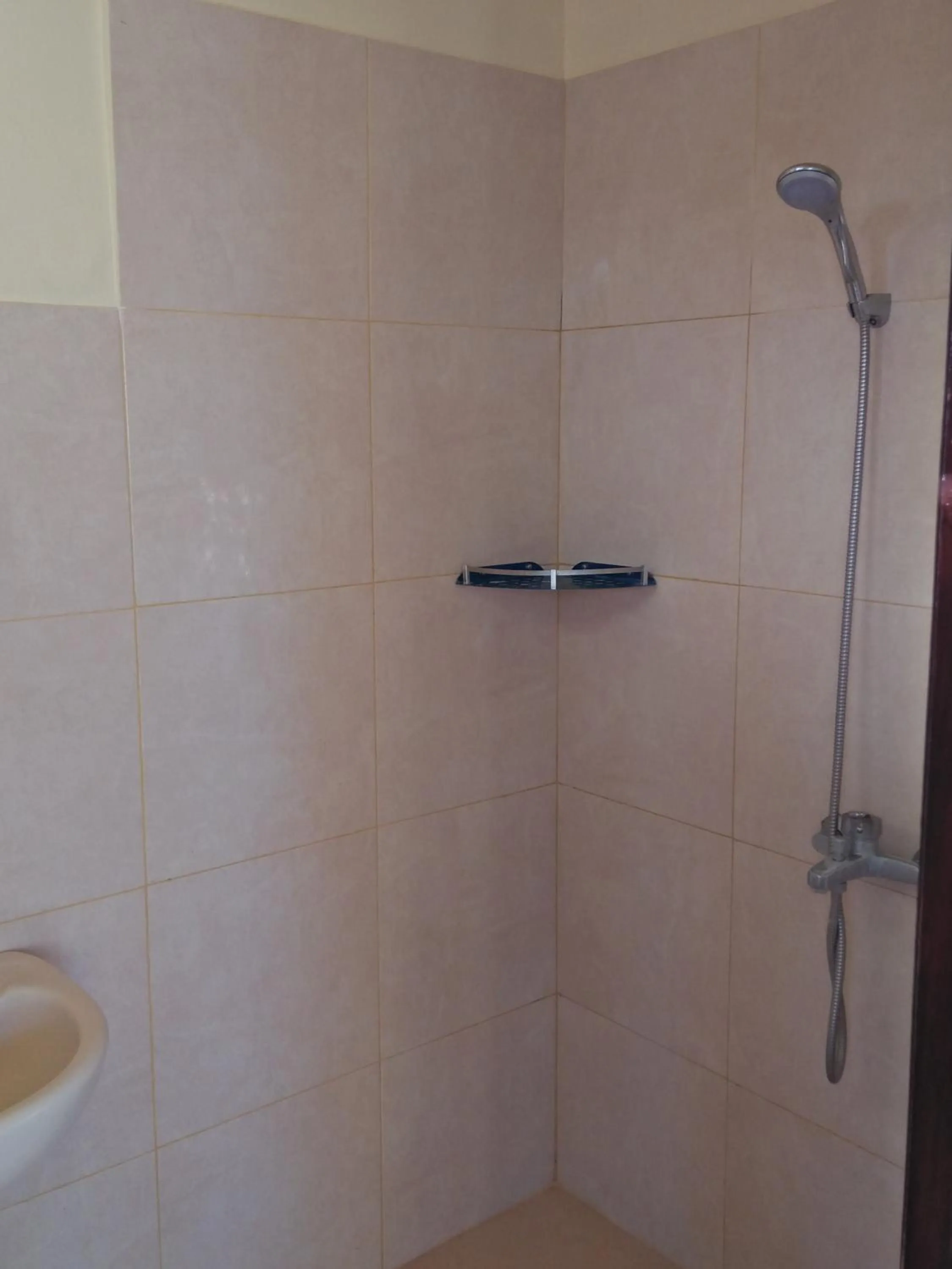 Bathroom in Puri Mandhara Lovina