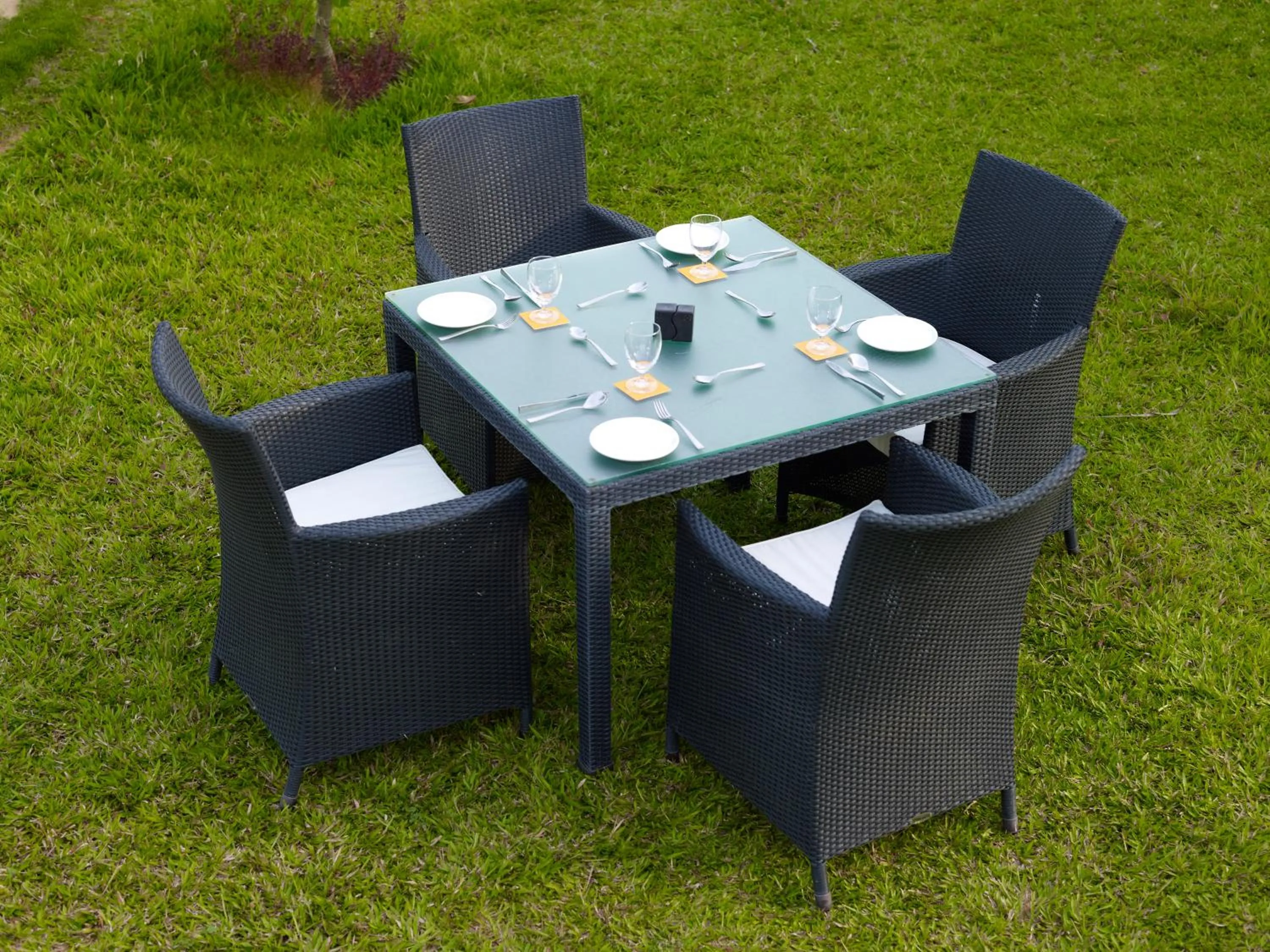 Restaurant/places to eat in Vedic Village Sriperumbudur formerly known as Citrus Hotel