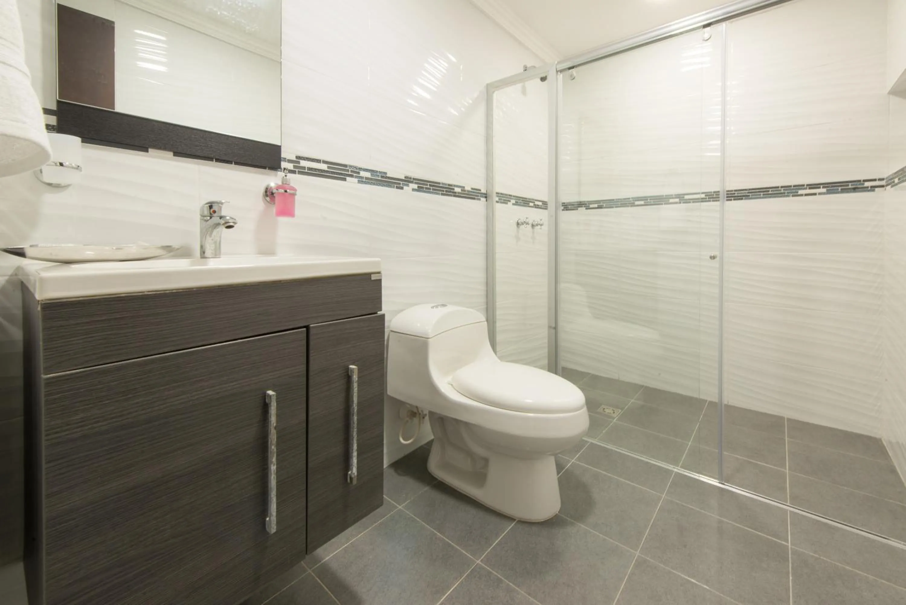 Bathroom in Providence Breeze