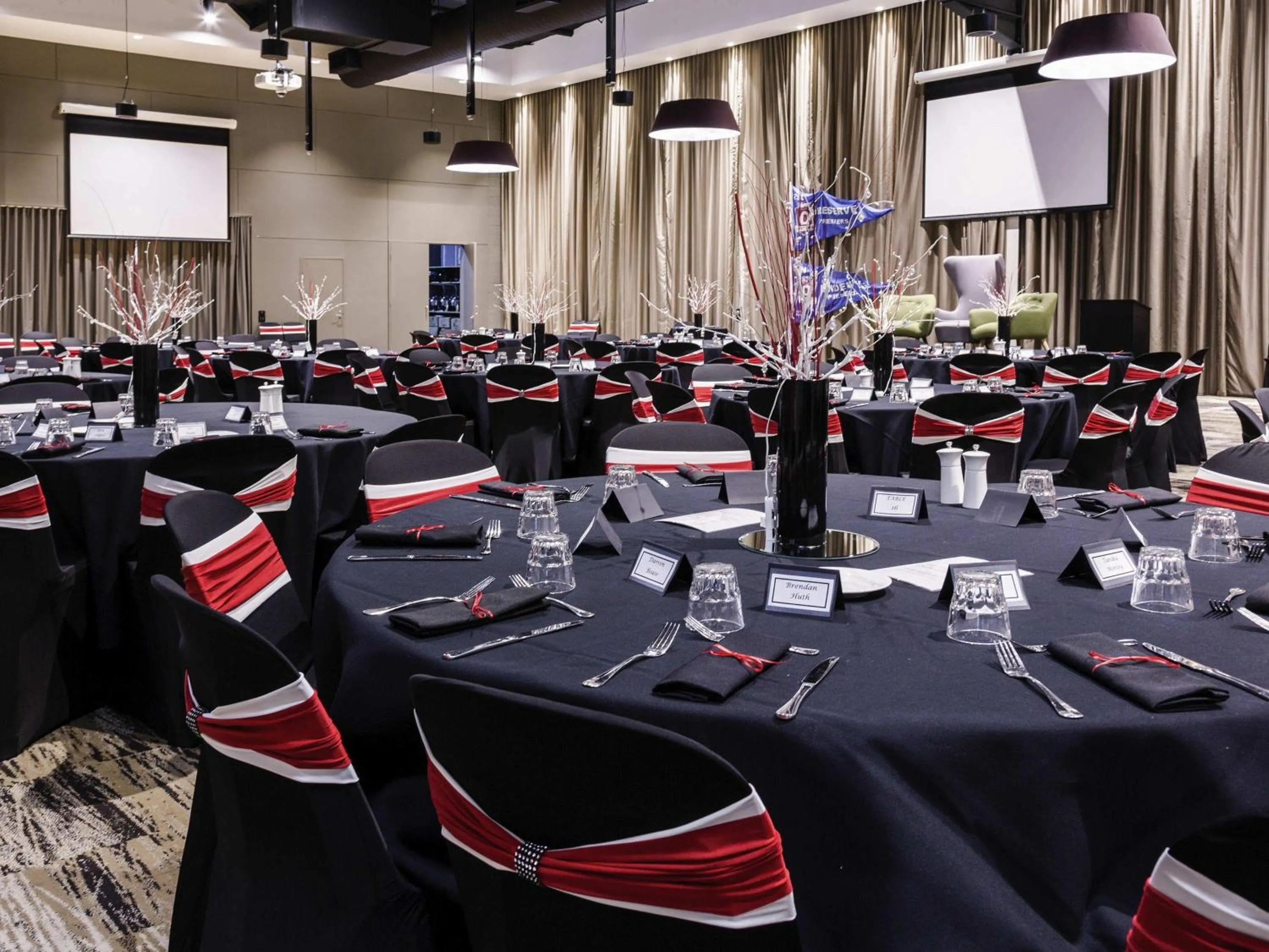 Meeting/conference room in Mantra Gladstone