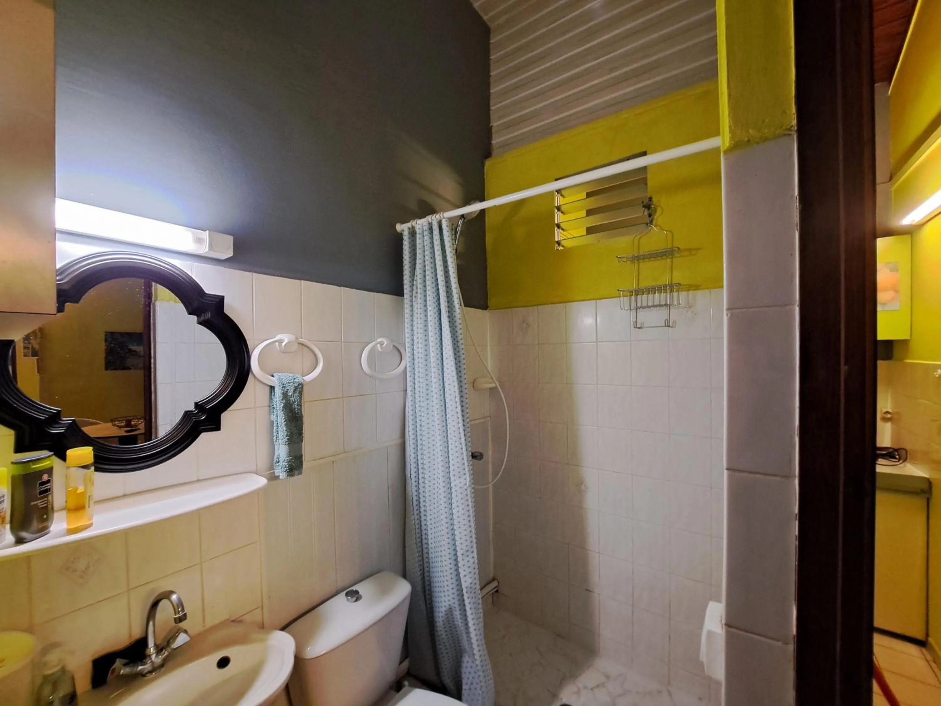 Shower in Résidence Les MANGUIERS OTANTIK